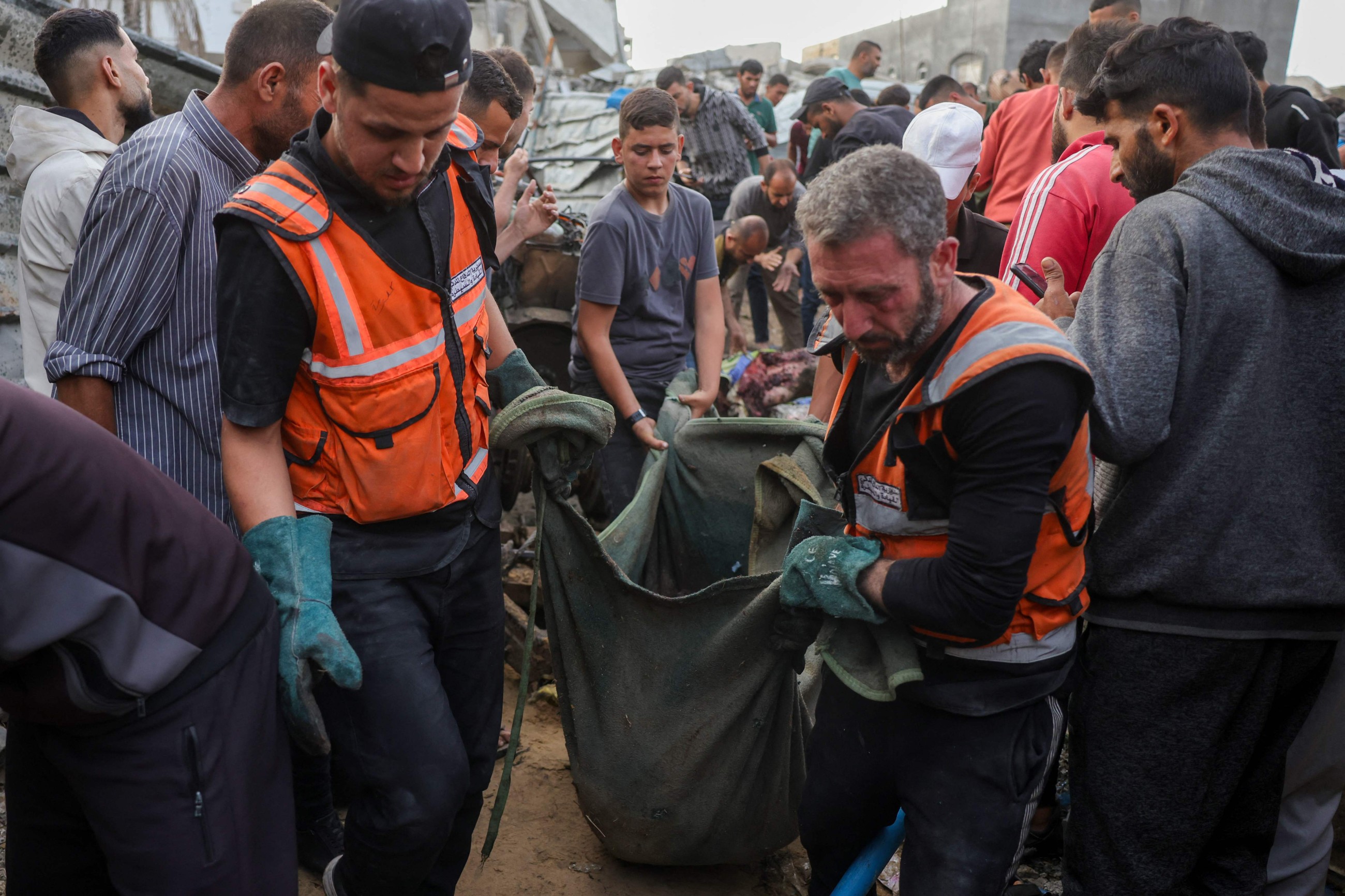Israeli strikes across Gaza overnight kill dozens again