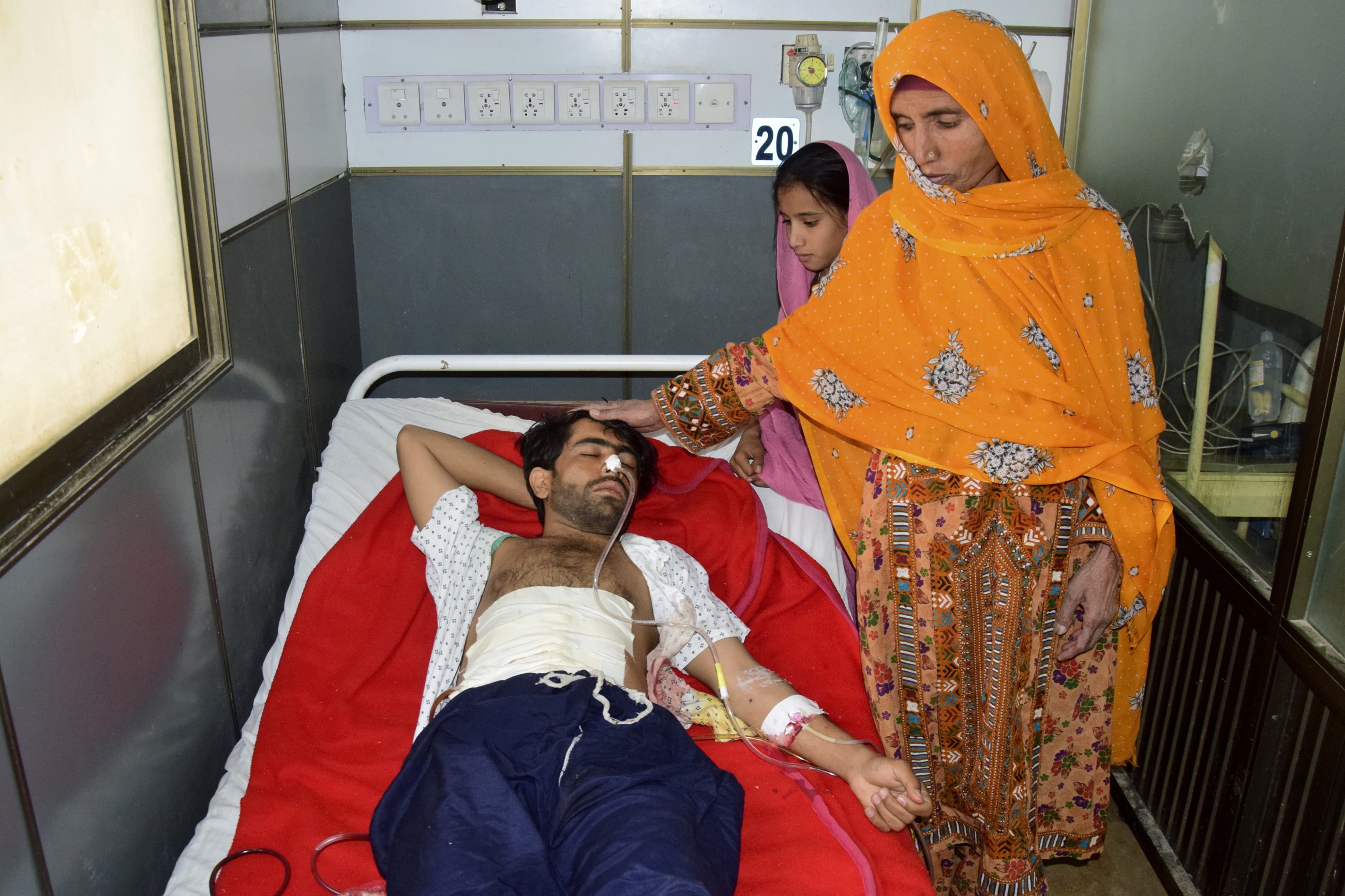Suicide car bomber targeting school bus kills four children in Pakistan