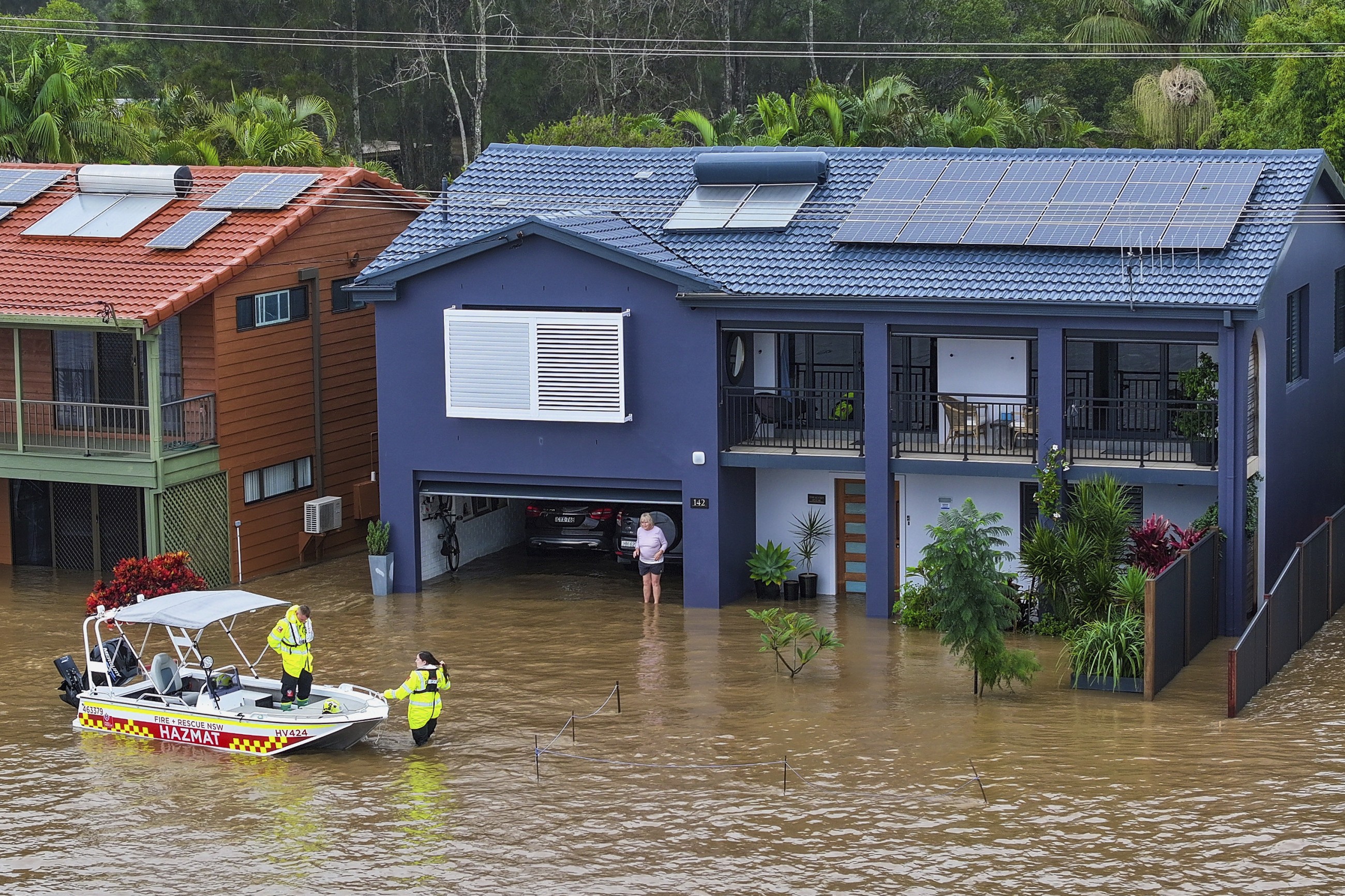 3 dead after torrential rain ravages rural towns in Australia