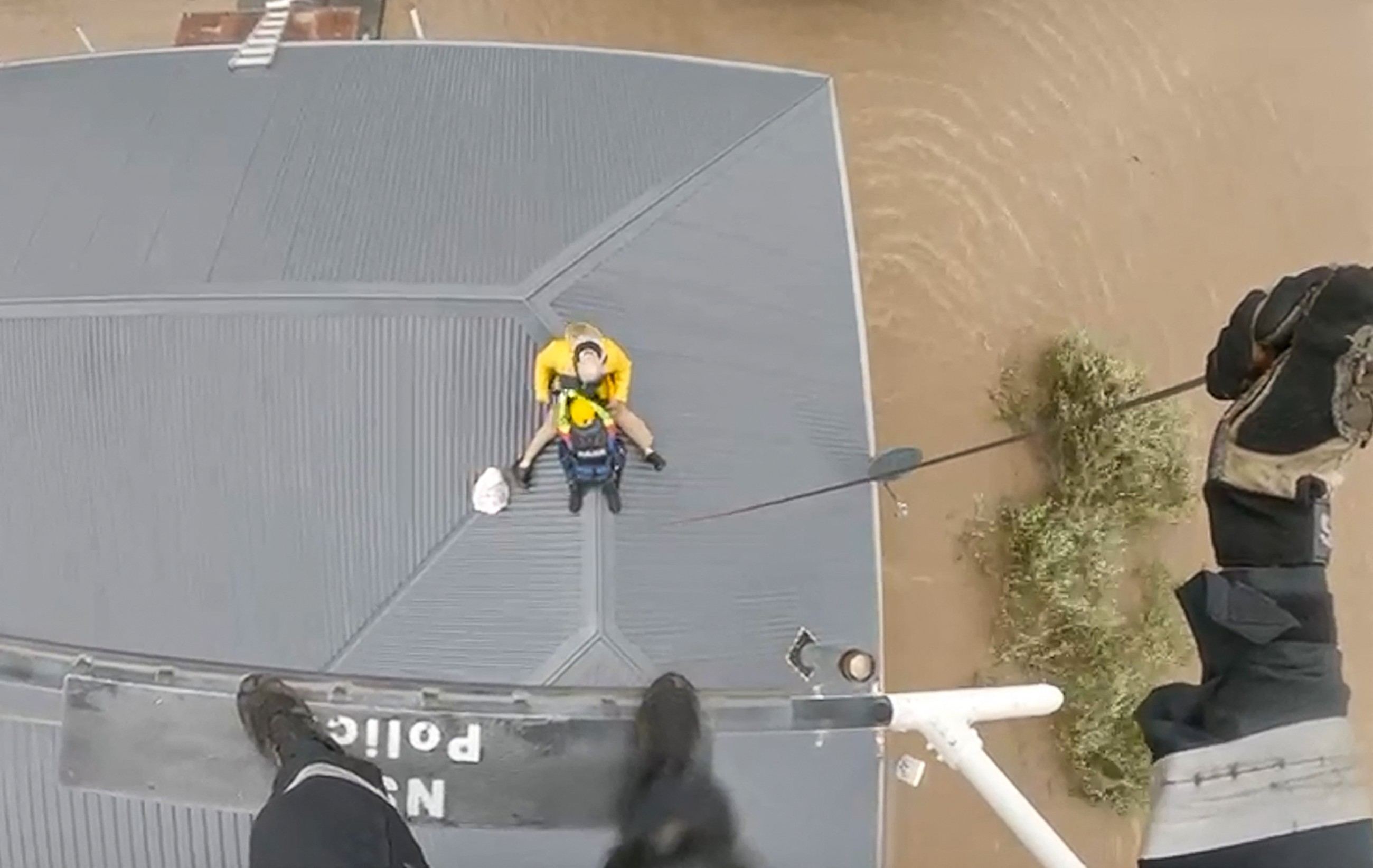 3 dead after torrential rain ravages rural towns in Australia