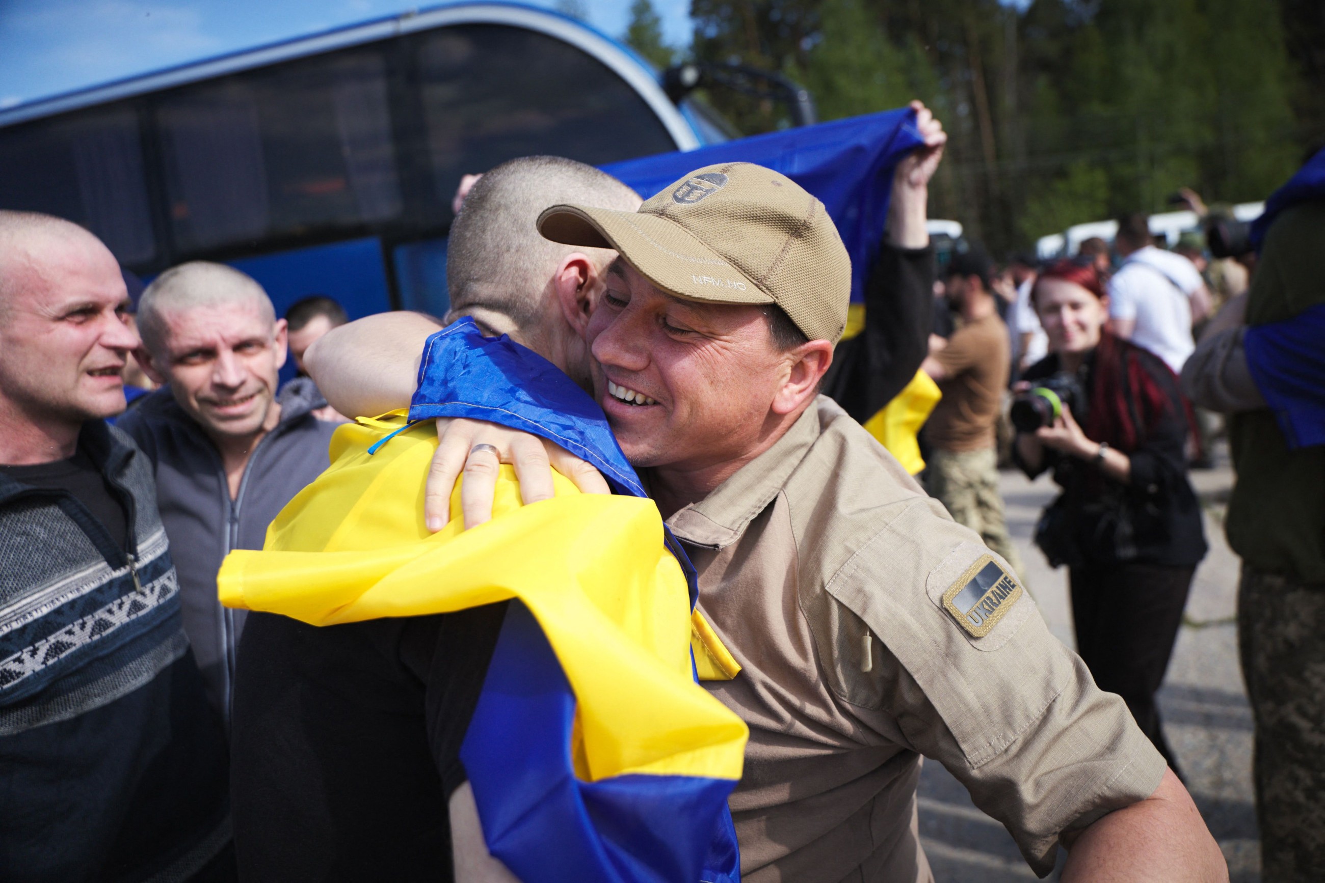 Russia, Ukraine each free first 390 prisoners in start of war's biggest swap