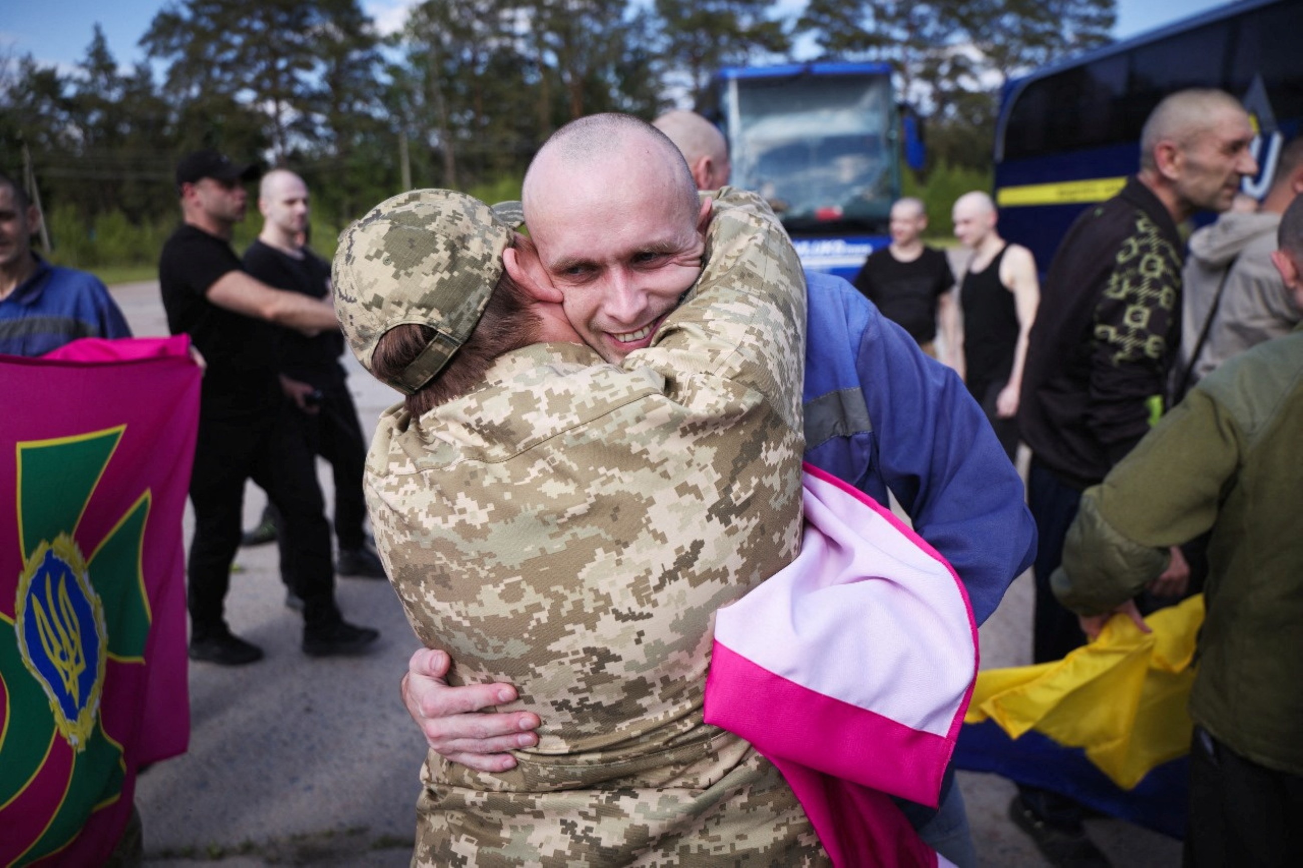 Russia, Ukraine each free first 390 prisoners in start of war's biggest swap