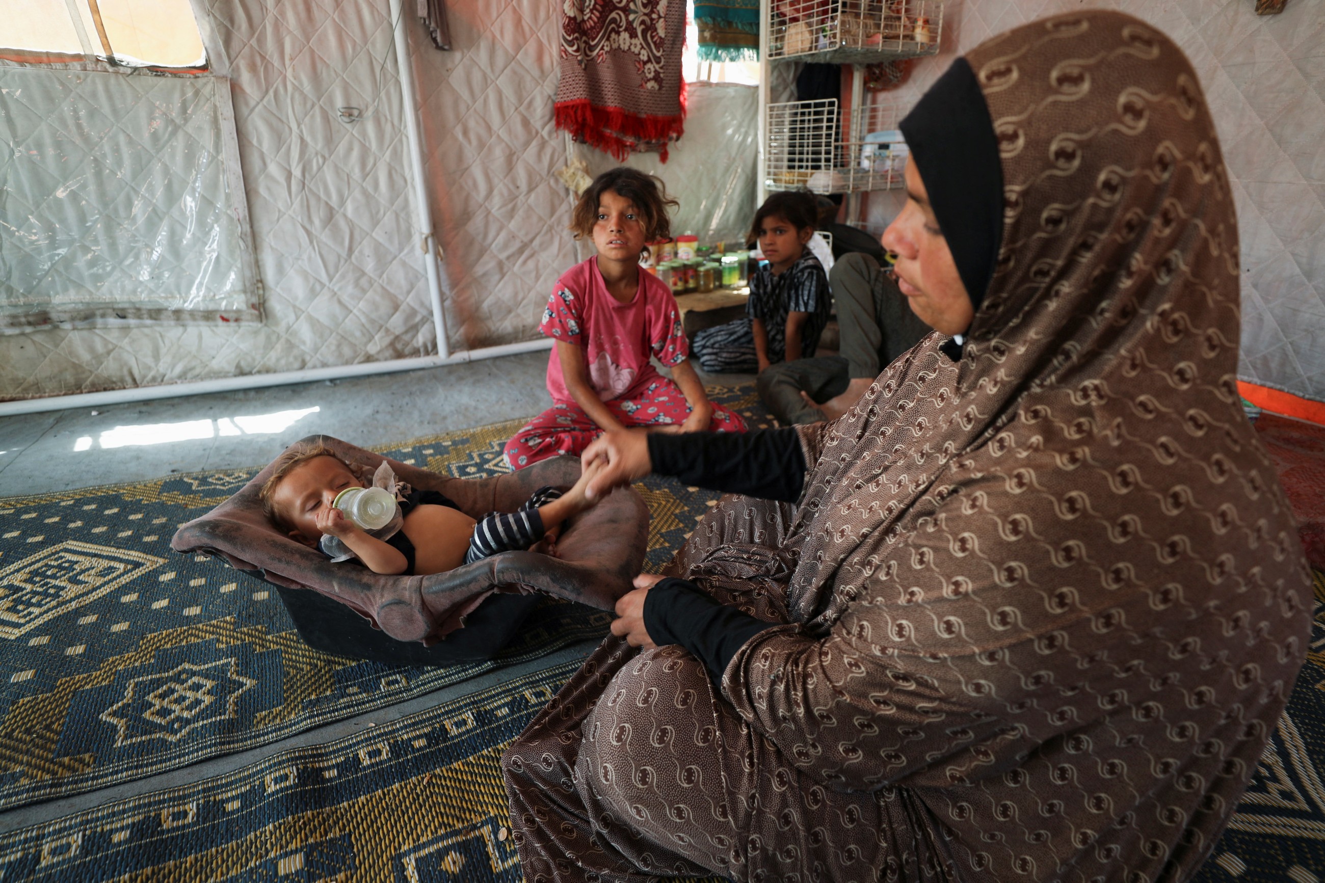 We want to sleep in peace and with stomachs full, says starving Gazan family