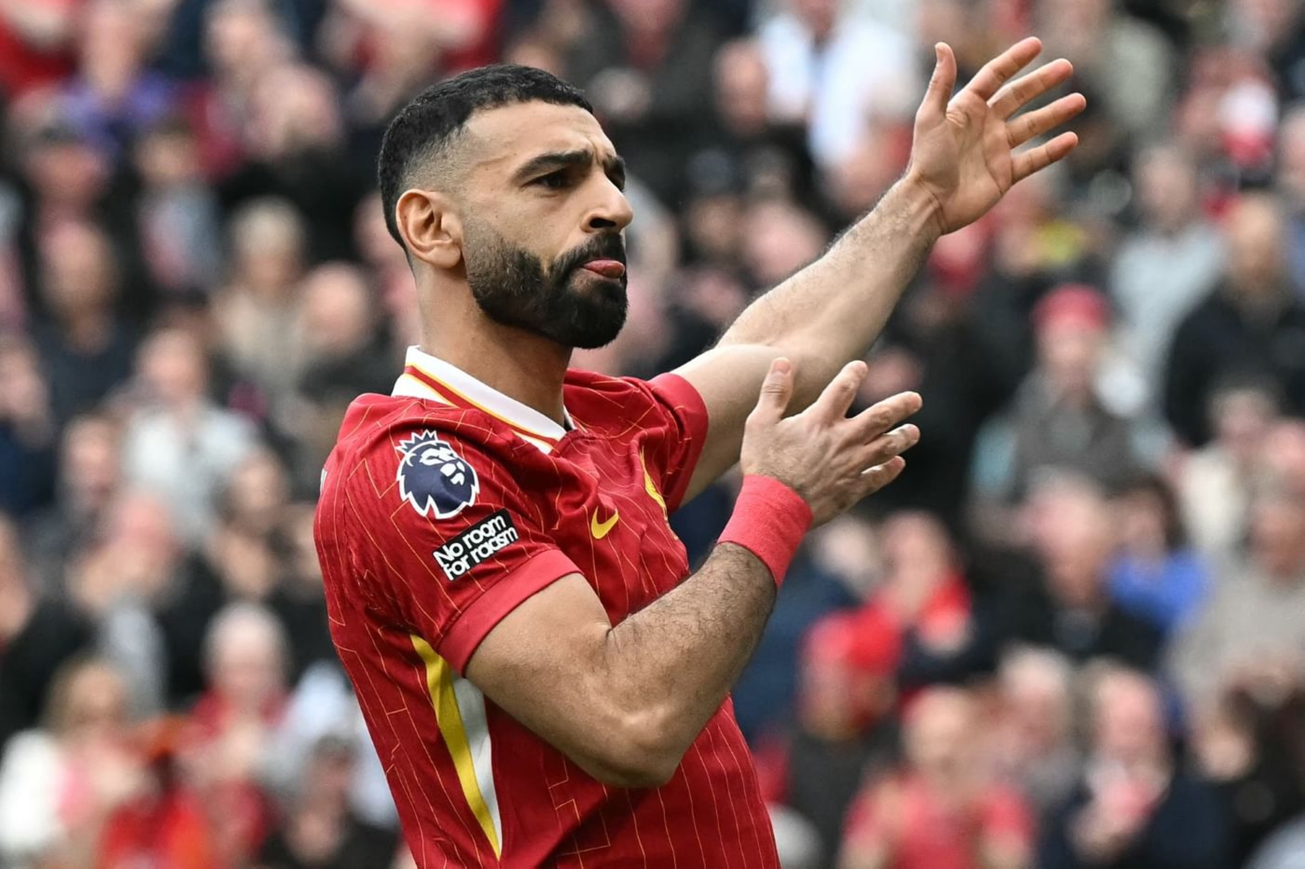 Liverpool's Salah wins Premier League player of season award