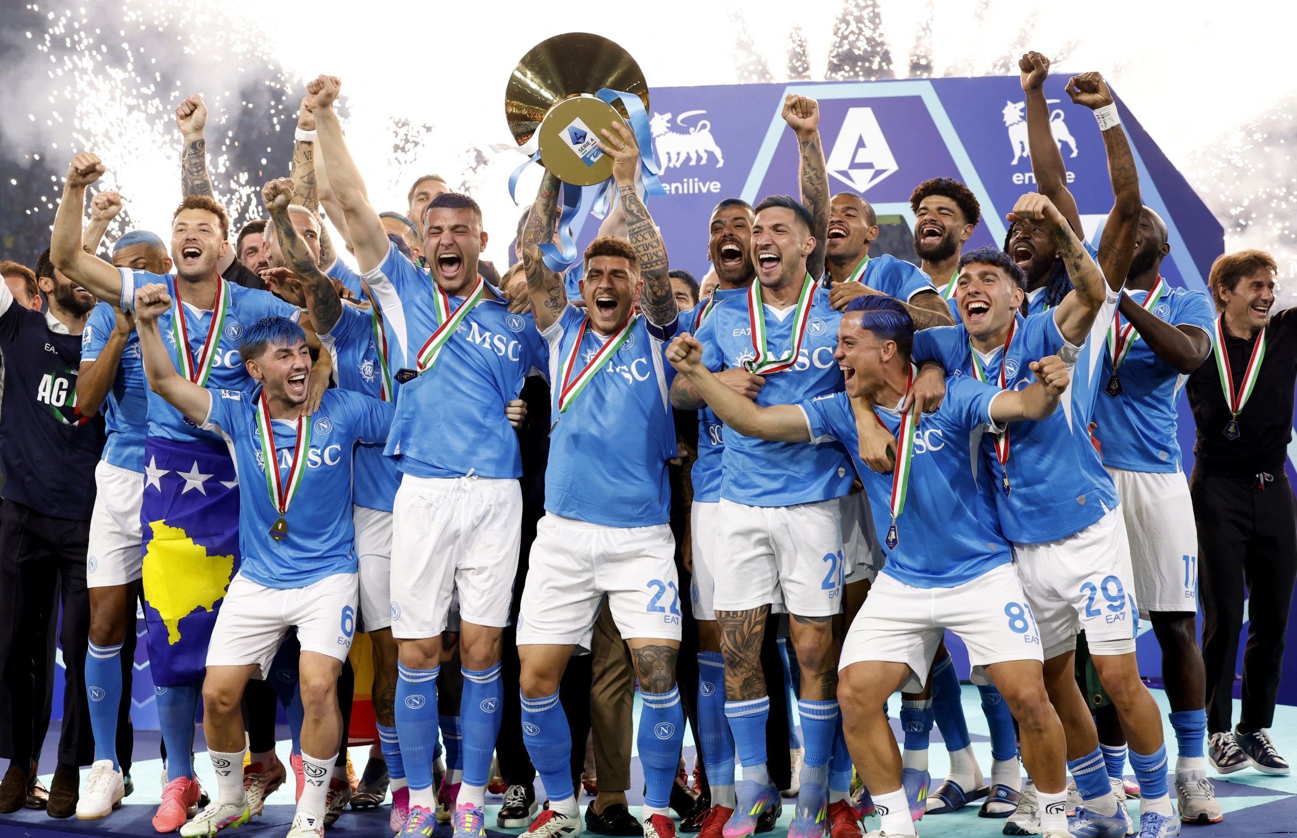 Napoli crowned Italian League champions after win over Cagliari