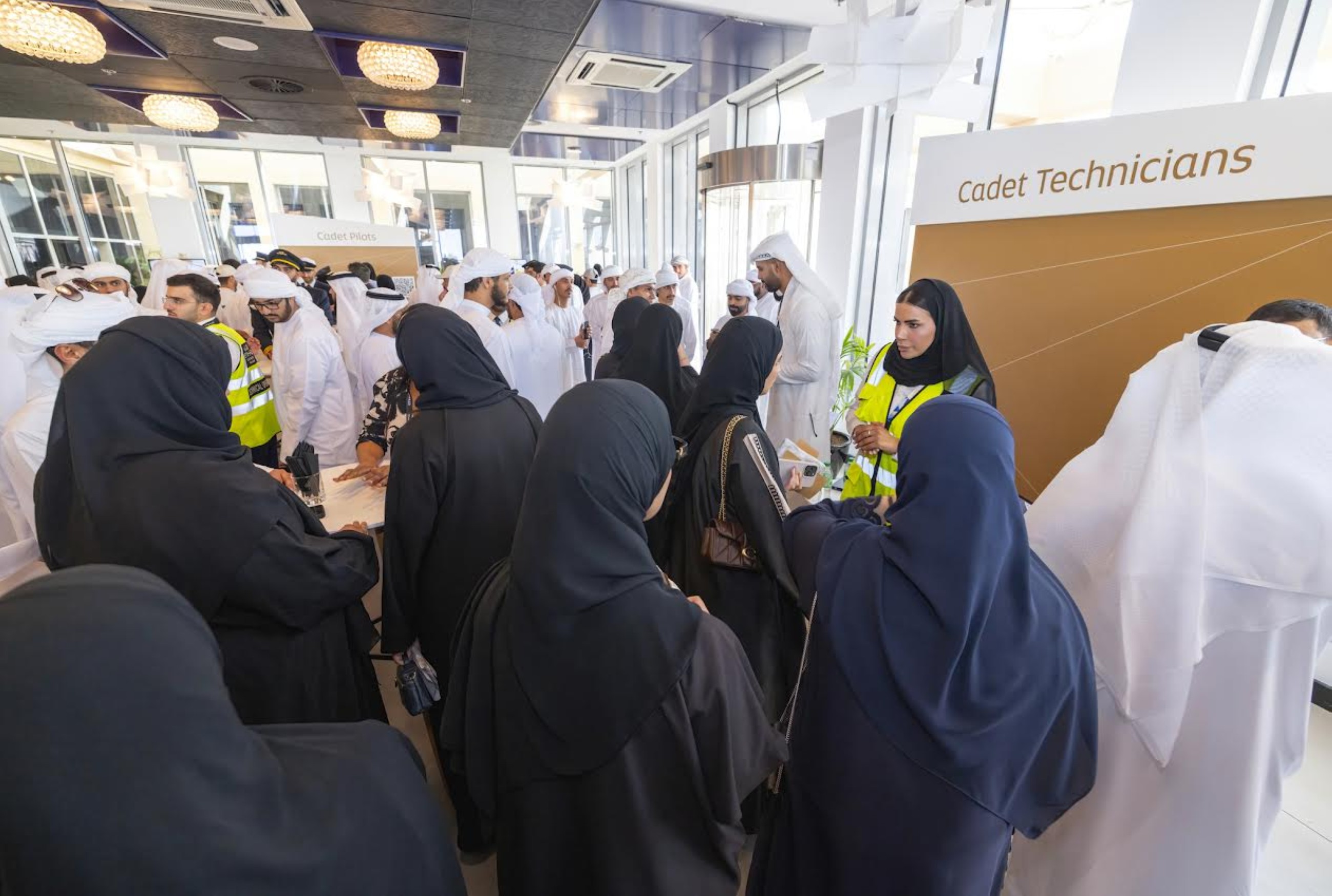 Over 3,000 Emiratis eager to explore key opportunities at Etihad’s career fair