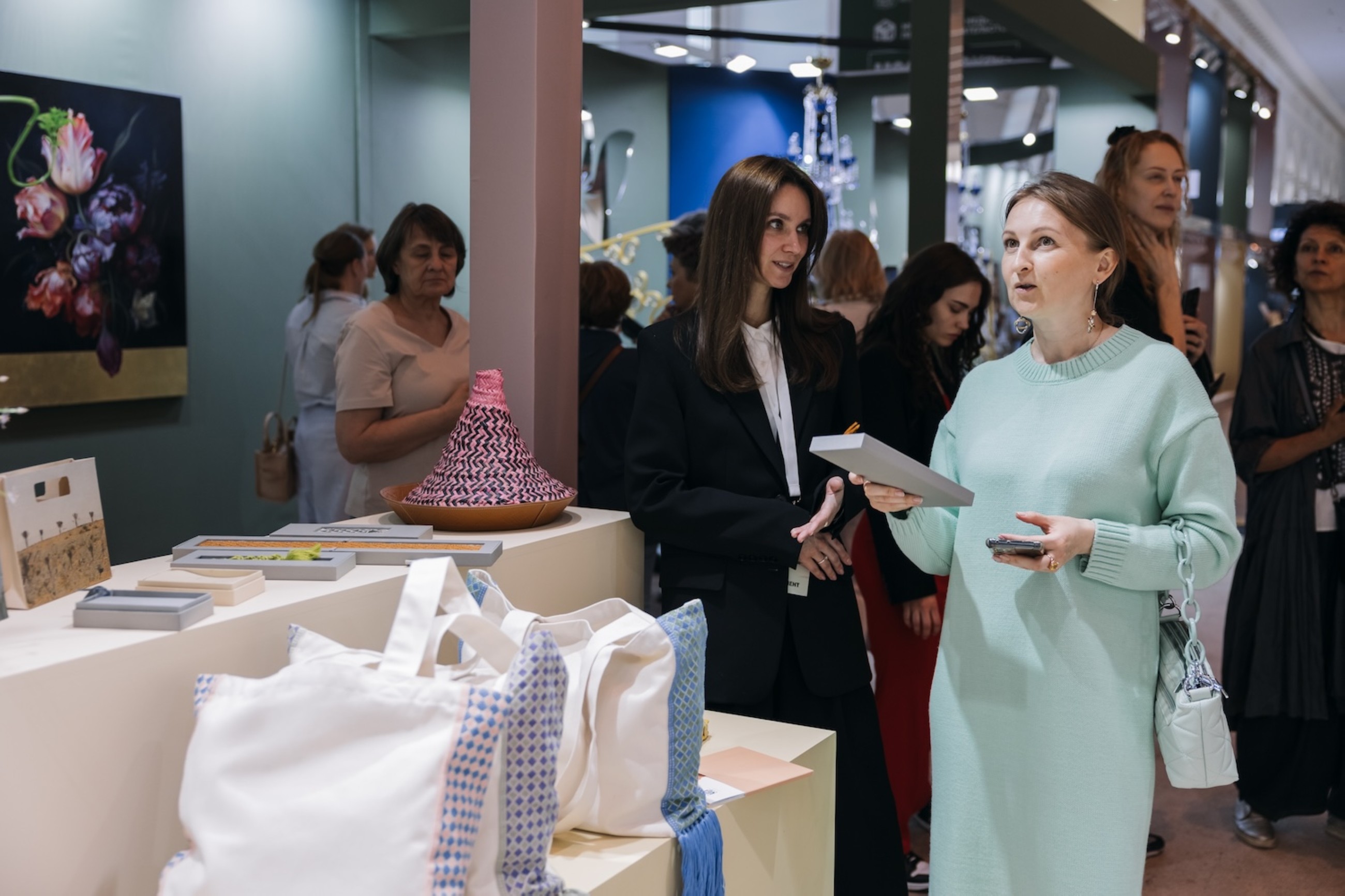 IRTHI champions artisanal excellence of UAE in Russia