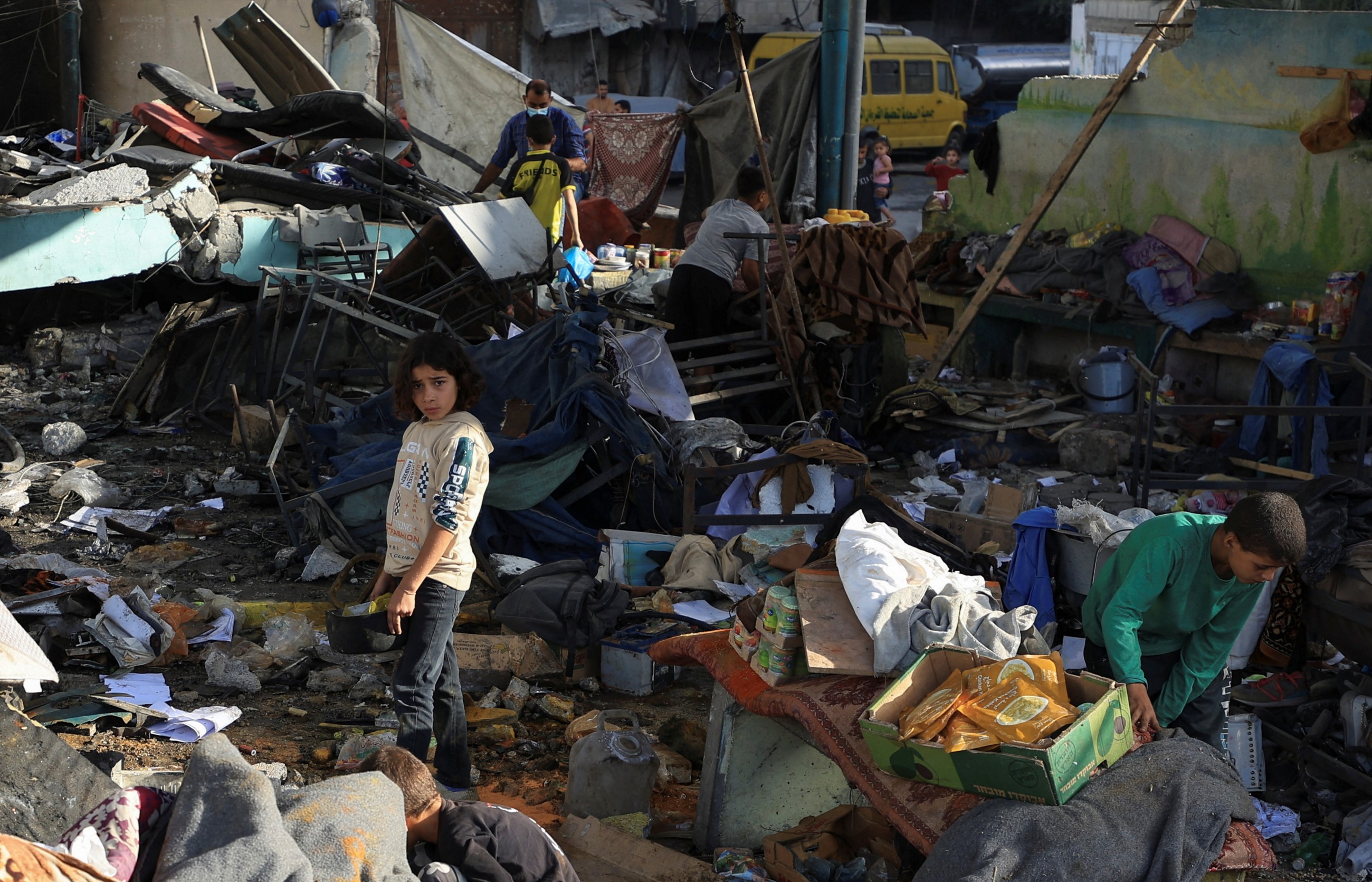 Head of US-backed Gaza aid foundation quits as further Israeli airstrikes kill dozens