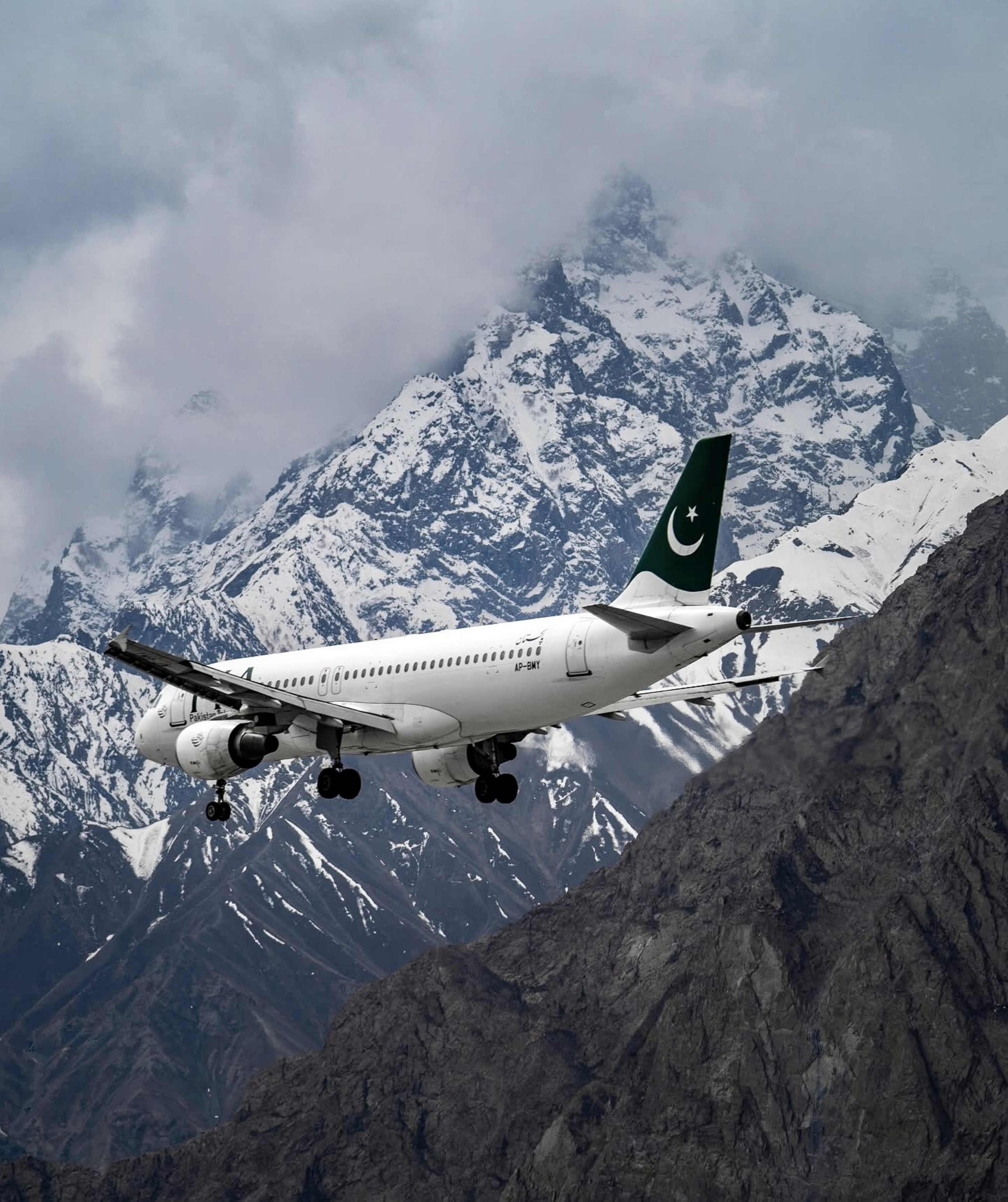 PIA resumes direct flights from Dubai to Pakistan's tourist spot Skardu