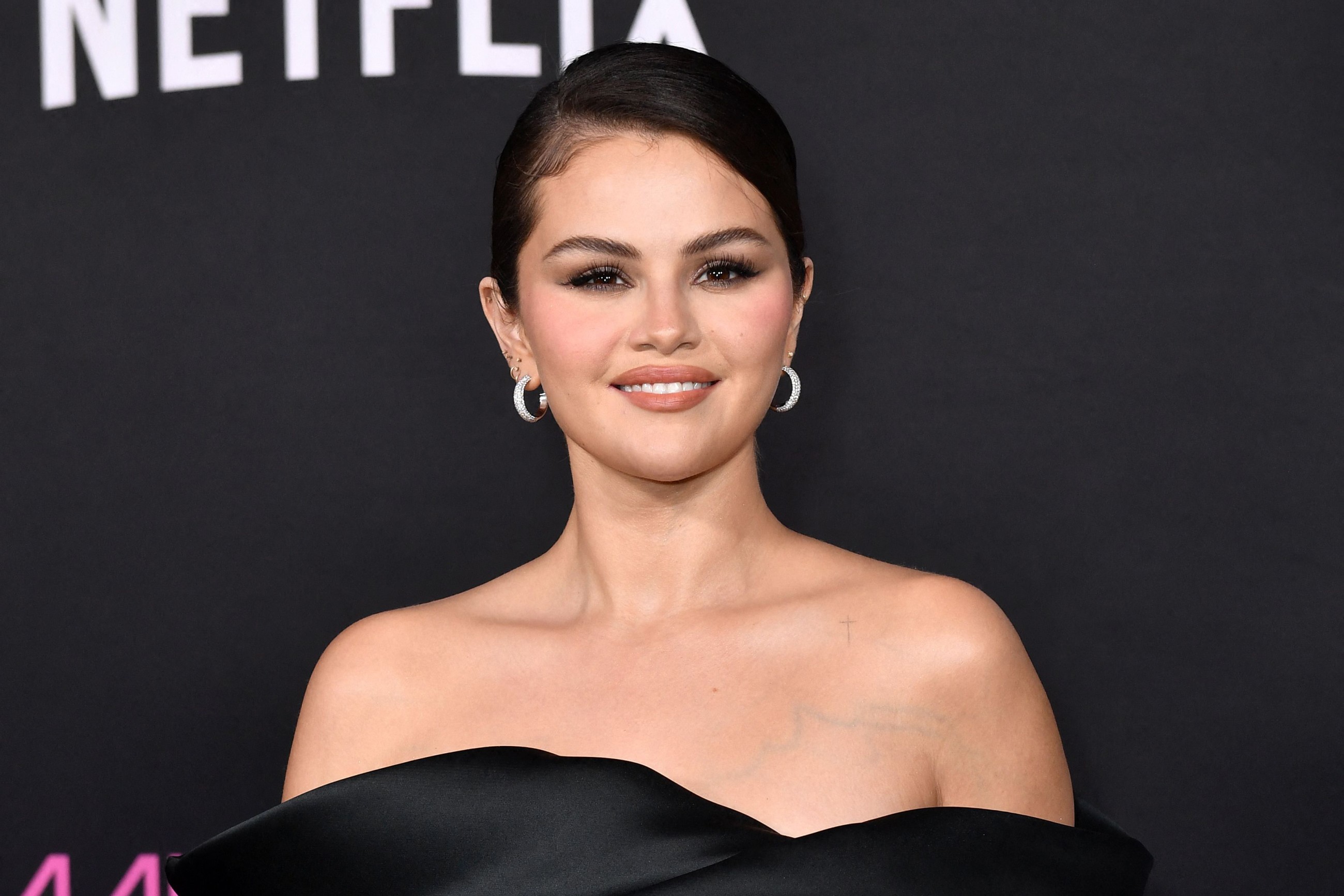 Selena Gomez lauds Taylor Swift after she buys back her catalogue
