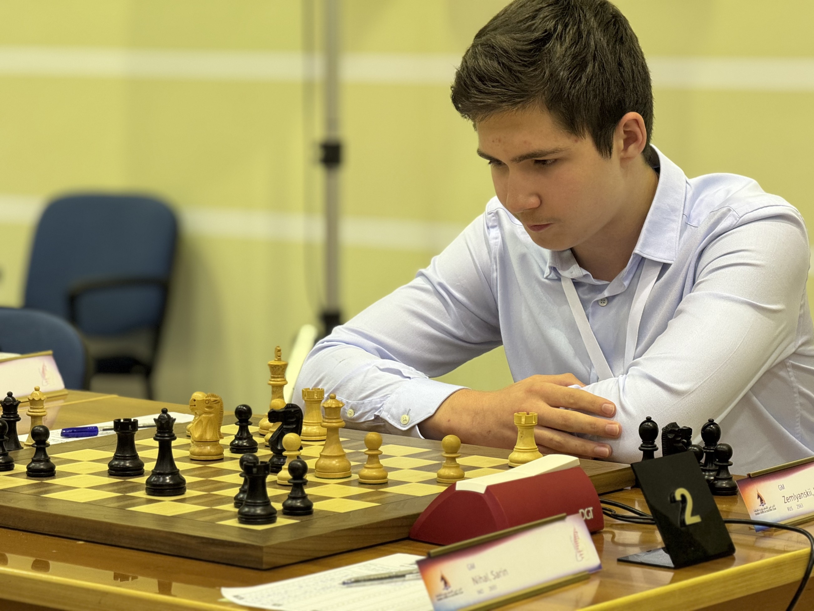 Grebnev reclaims solo leadership with two rounds to go in Dubai chess tourney