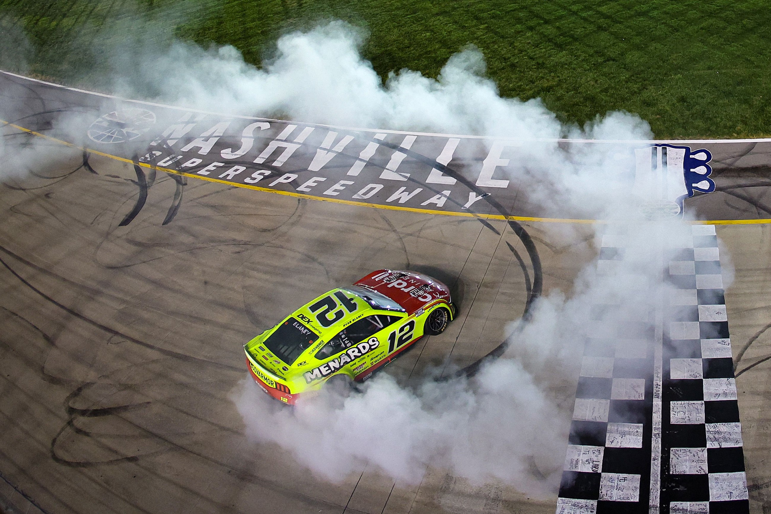 Ryan Blaney races to first NASCAR Cup Series victory of the year at Nashville