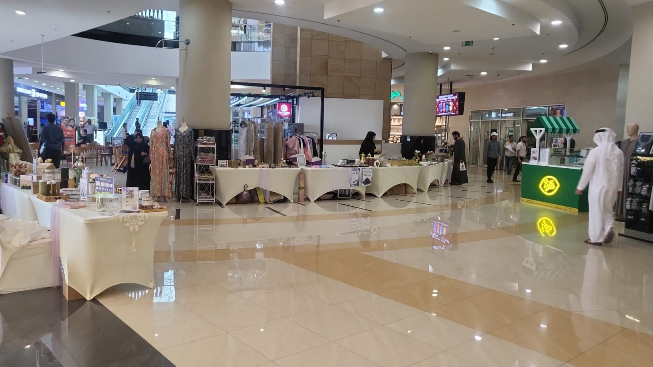Exhibition unveils Emirati home-based projects