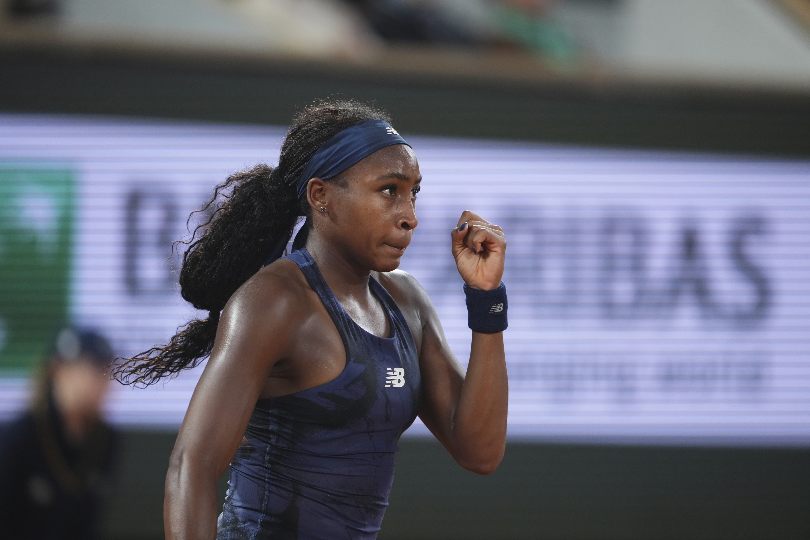 Gauff ends Boisson run to set up French Open final with Sabalenka