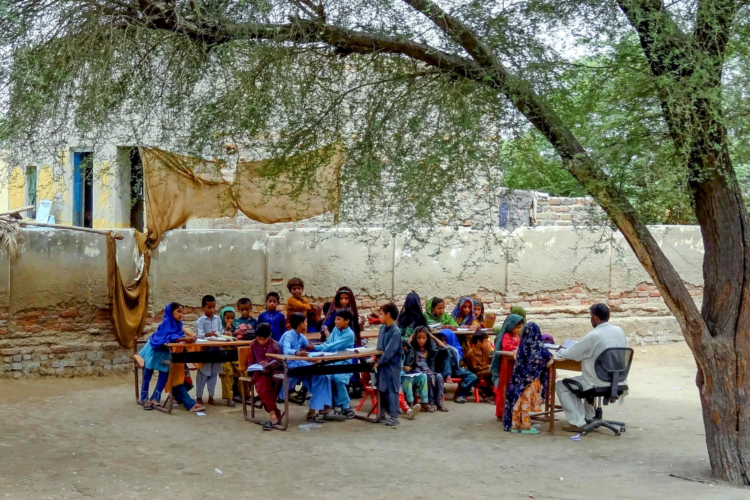 School's out: Climate change keeps Pakistan students home