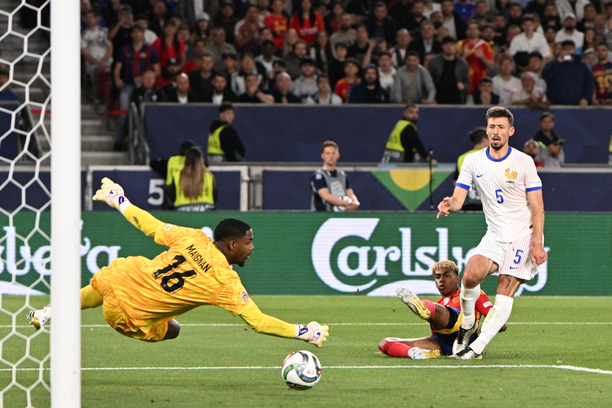Yamal and Williams help Spain beat France in nine-goal thriller