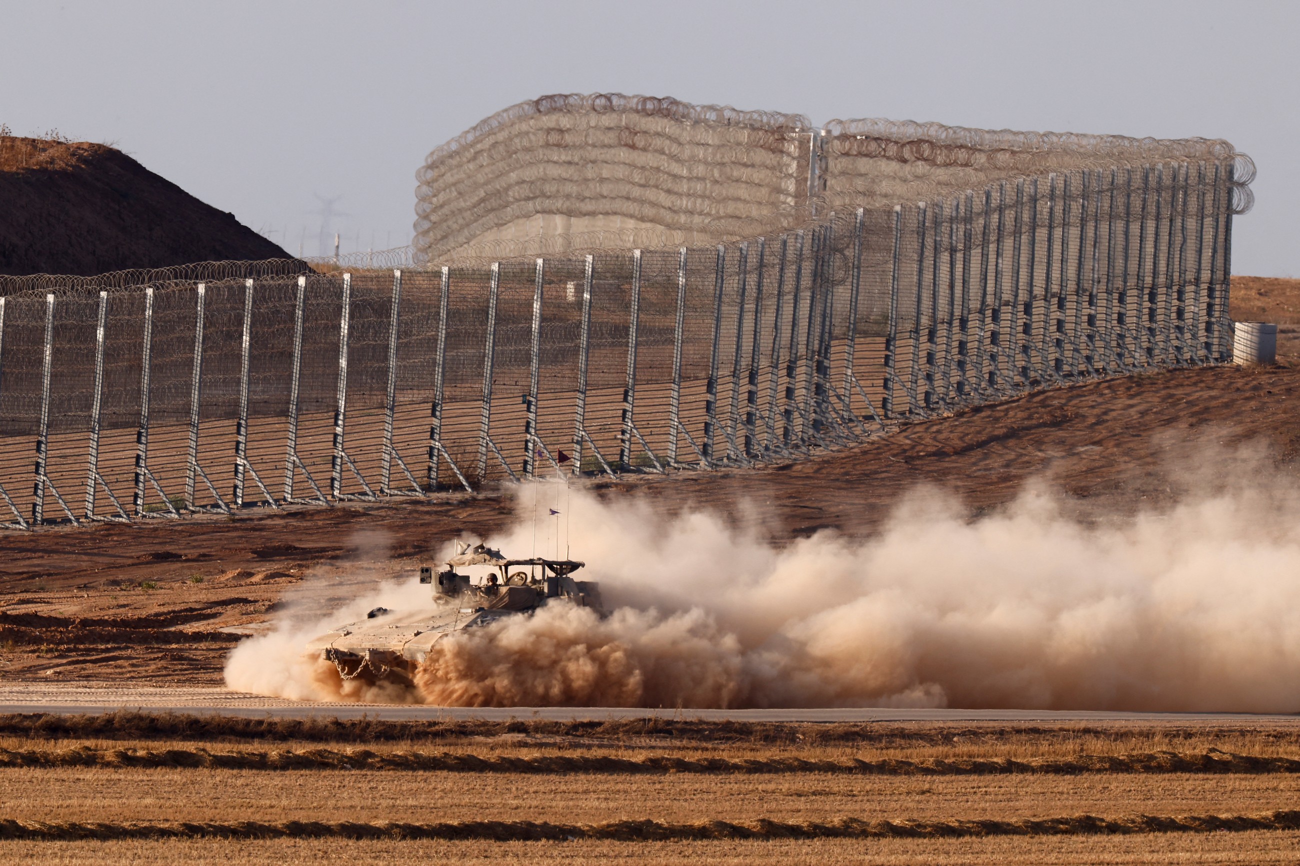 Gaza relief distribution remains suspended as bombings continue