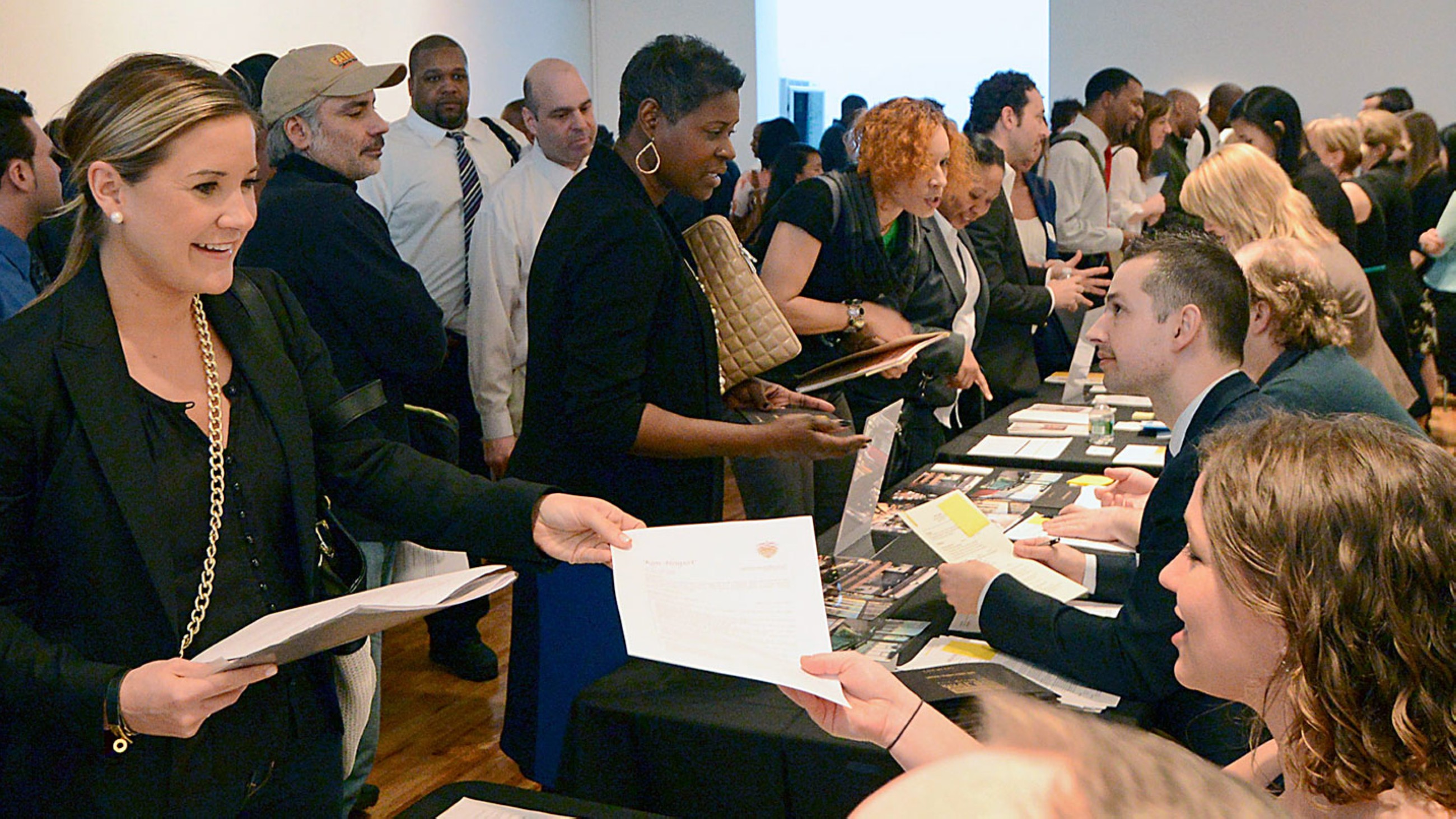 Weekly jobless claims hit 7-month high; imports post record decline