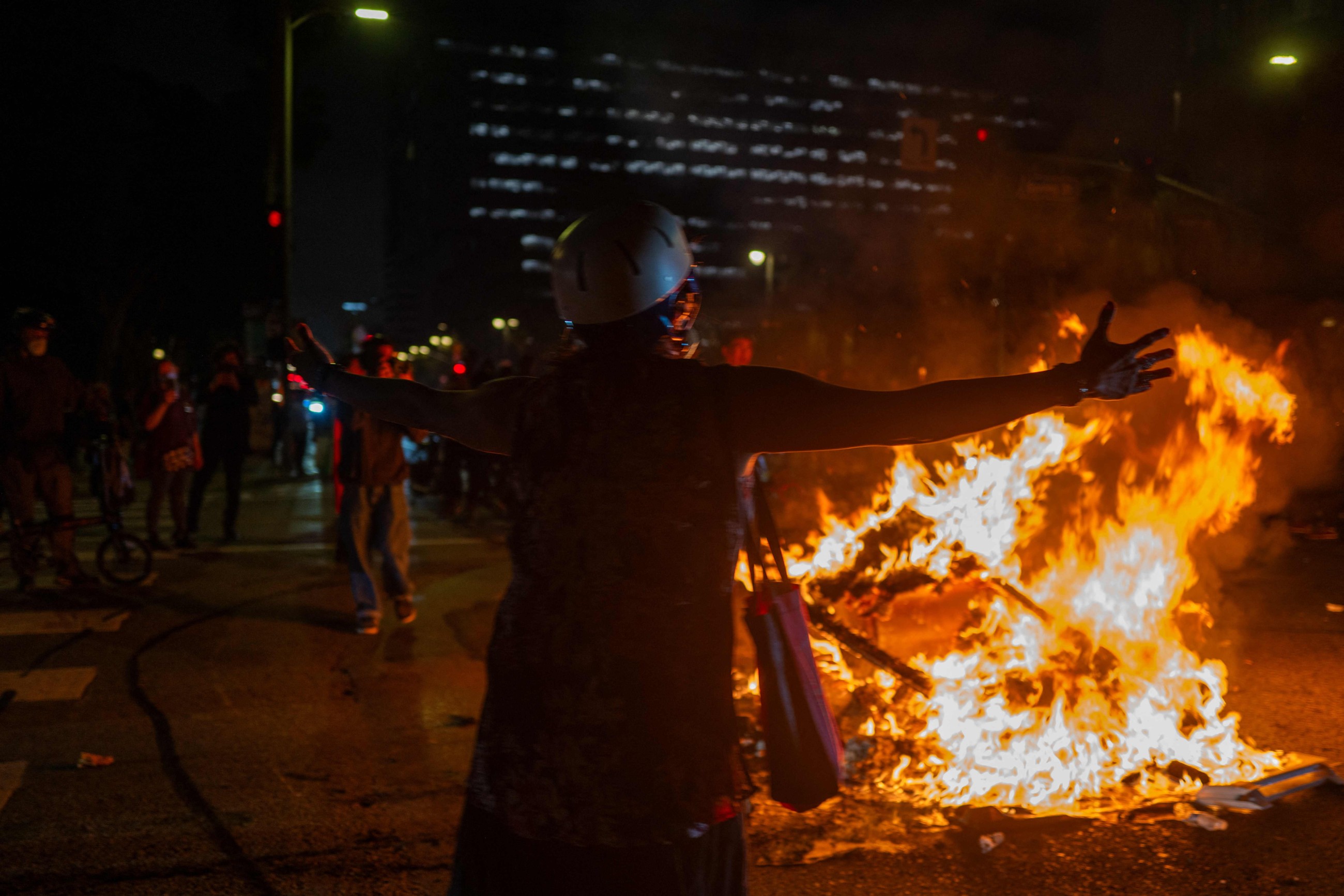 Protests intensify in Los Angeles after Trump deploys hundreds of National Guard troops