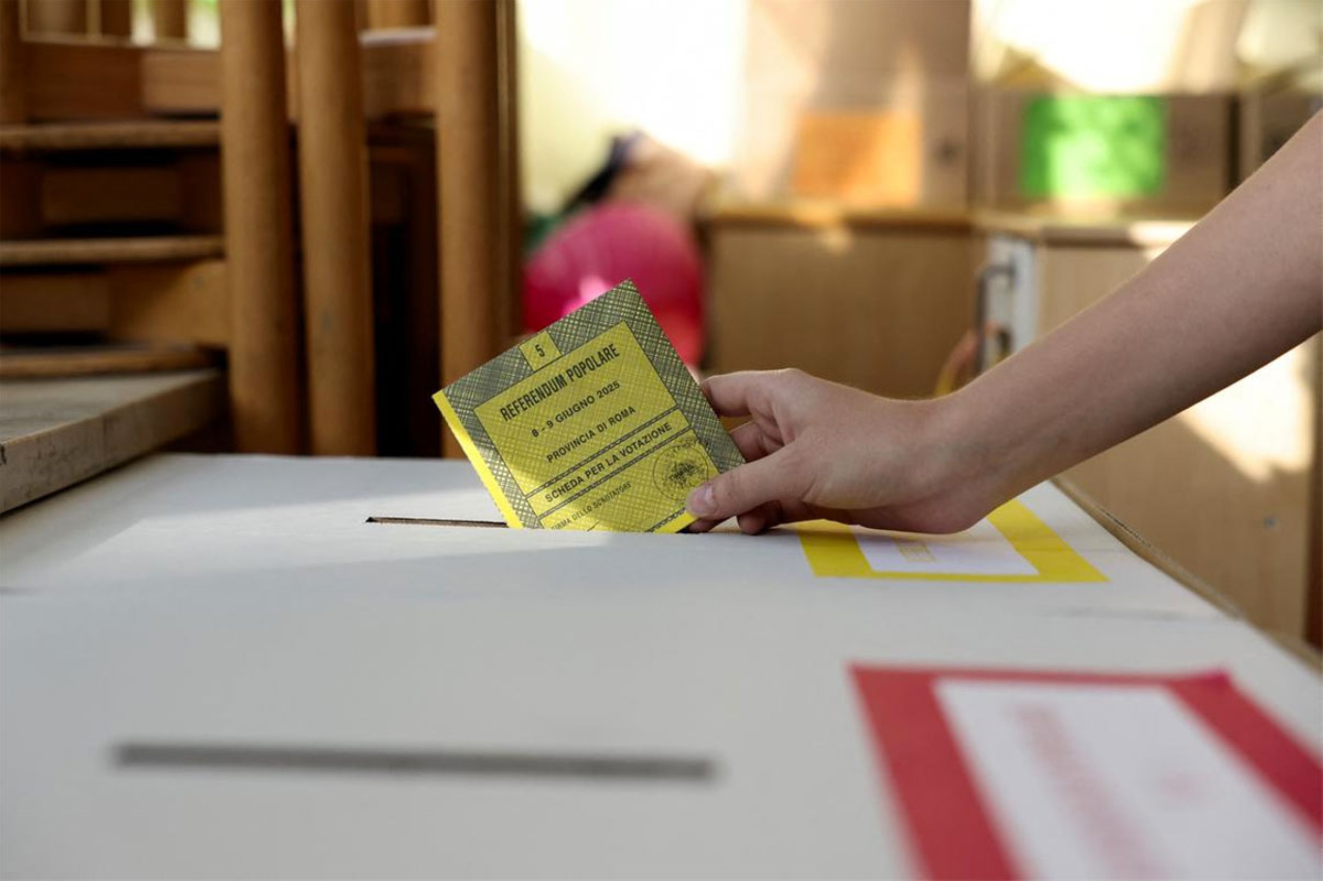 Italy's referendum fails on poor turnout