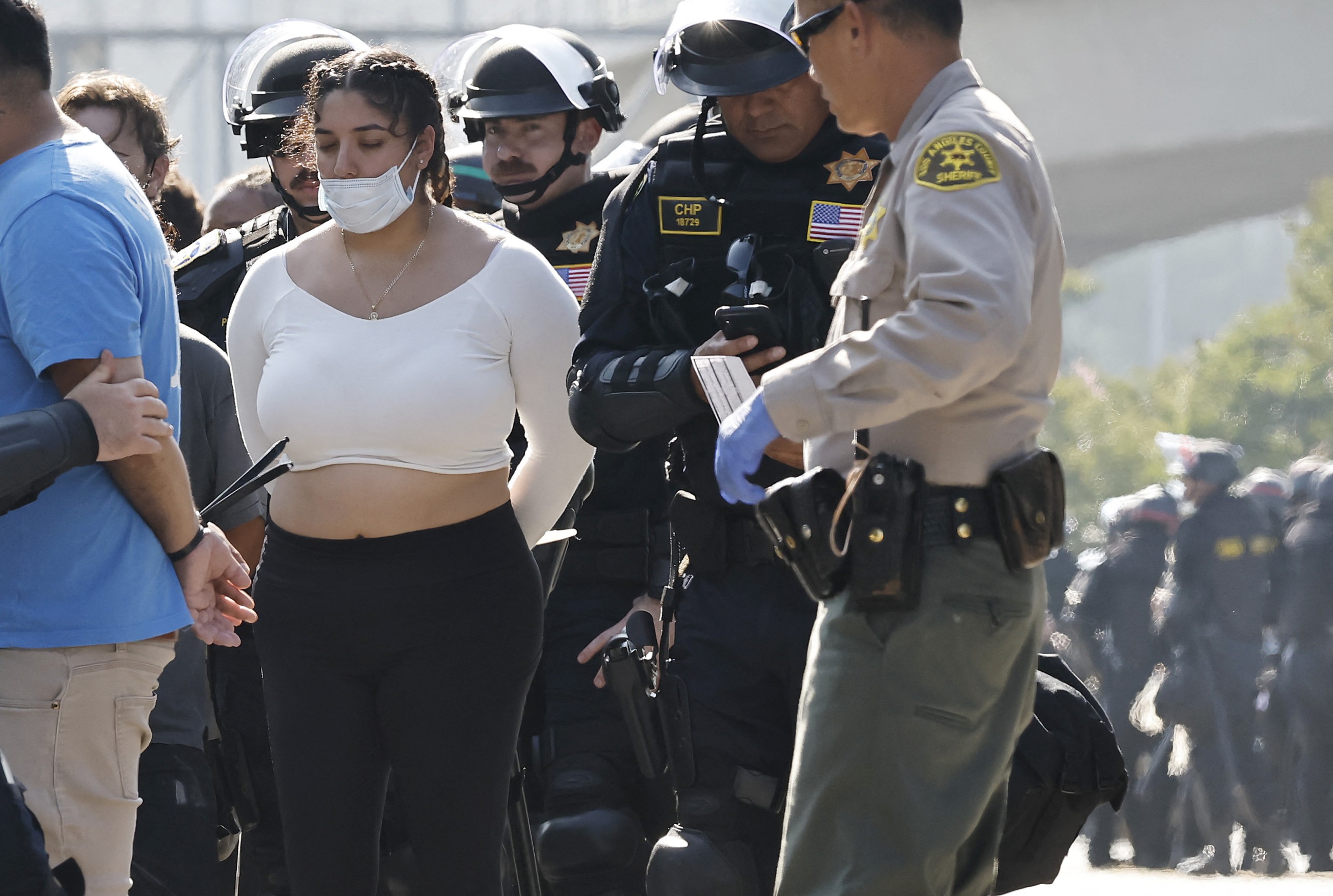 Trump wants to 'liberate' Los Angeles, residents say 'no thanks'