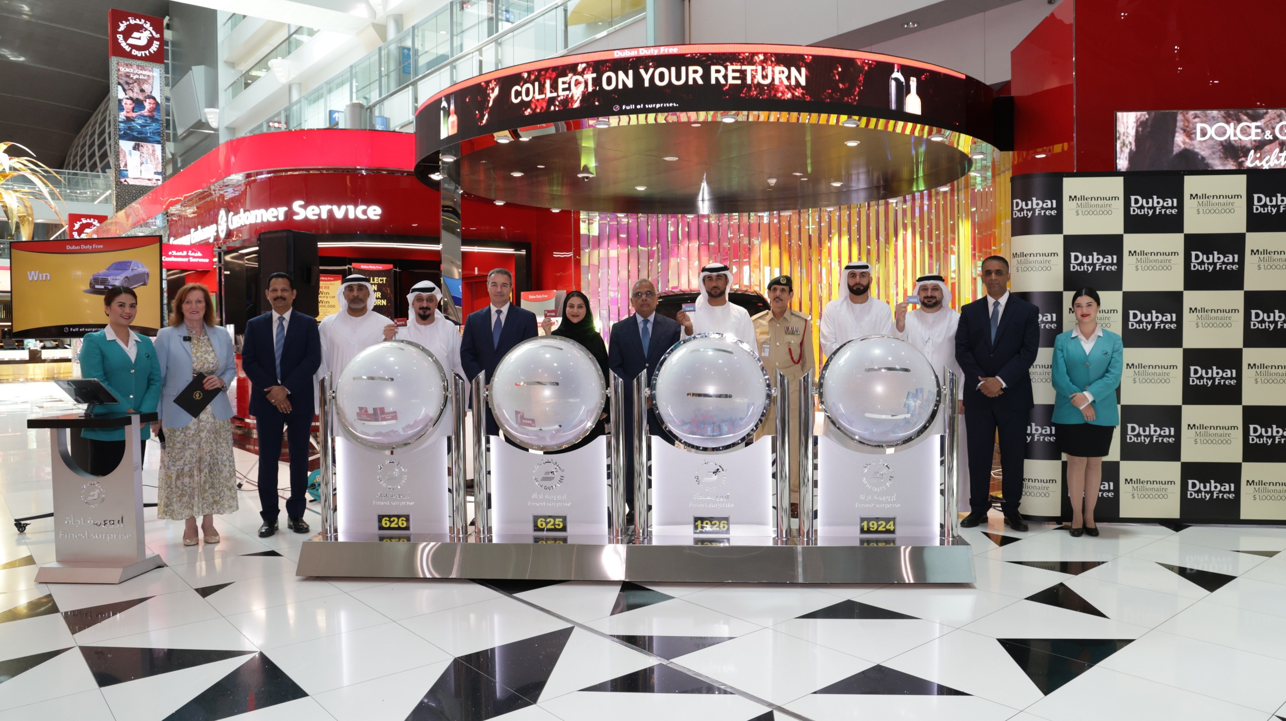 Bahraini wins $1m in Dubai Duty Free raffle draw, 4 others drive away luxury vehicles