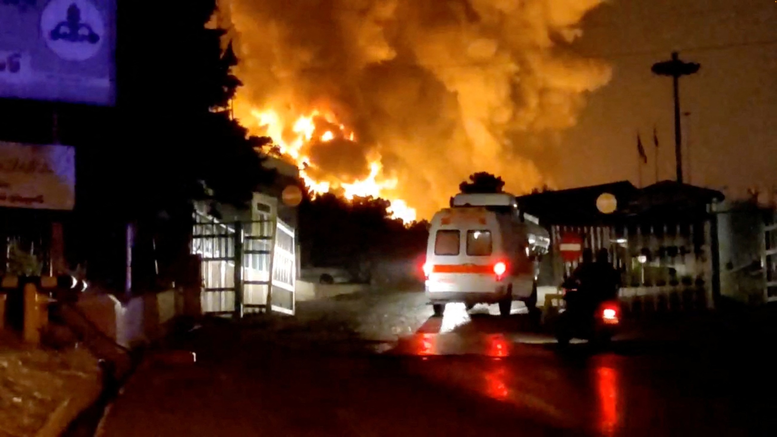 VIDEO: Iran launches new wave of attacks on Israel