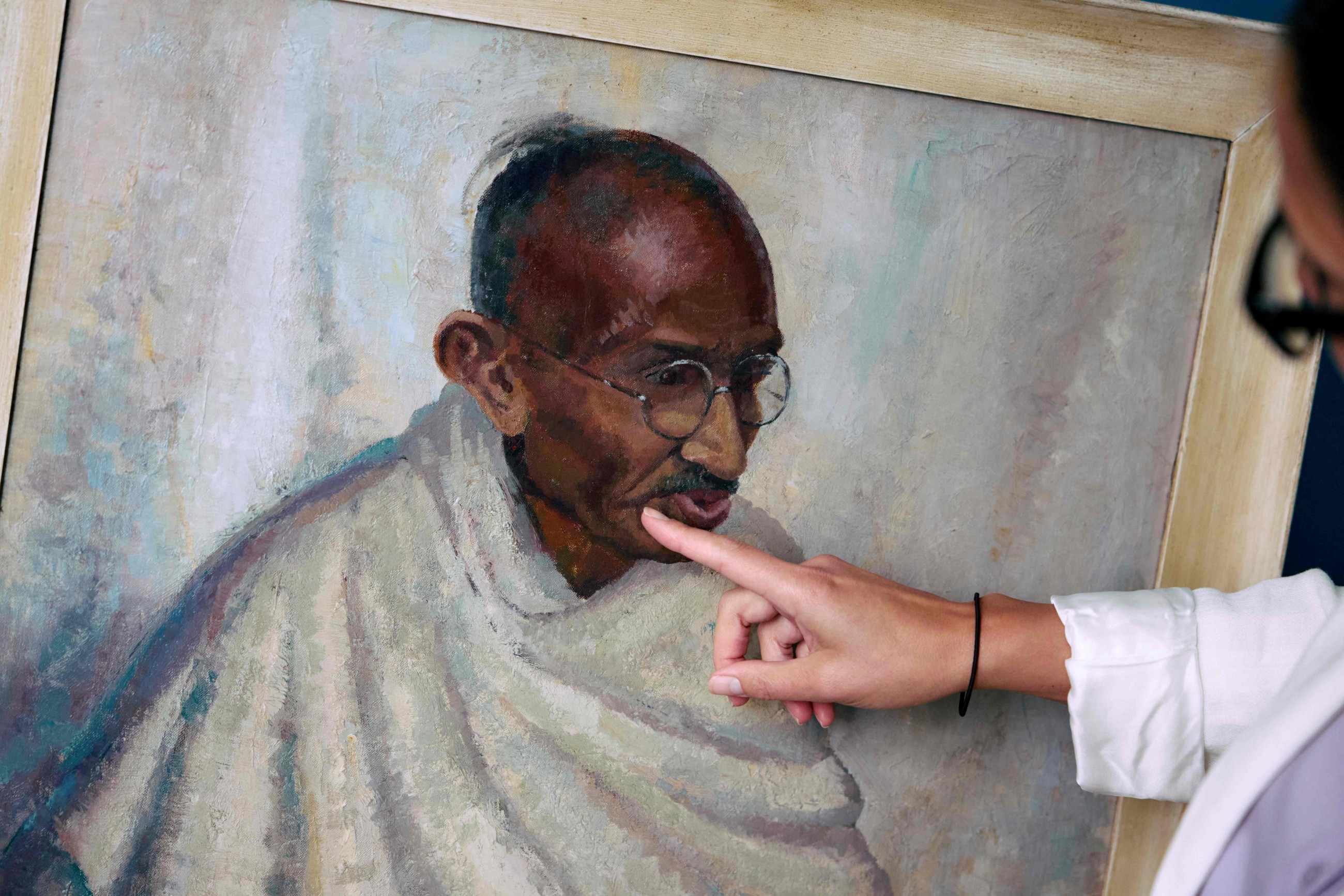 'Hidden treasure': Rare Gandhi portrait up for UK sale