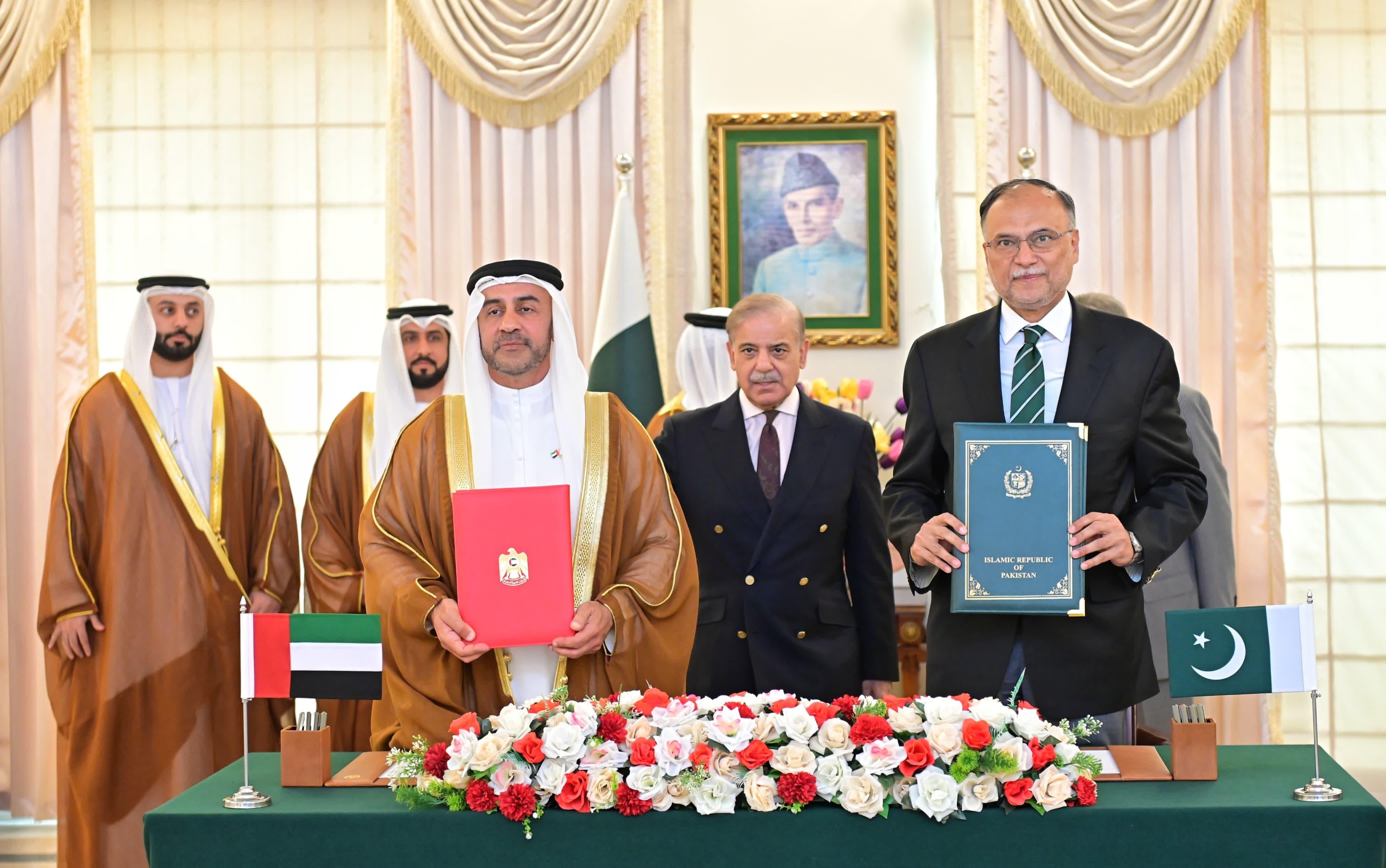 Pakistan keen to benefit from UAE experiences, says PM Shahbaz