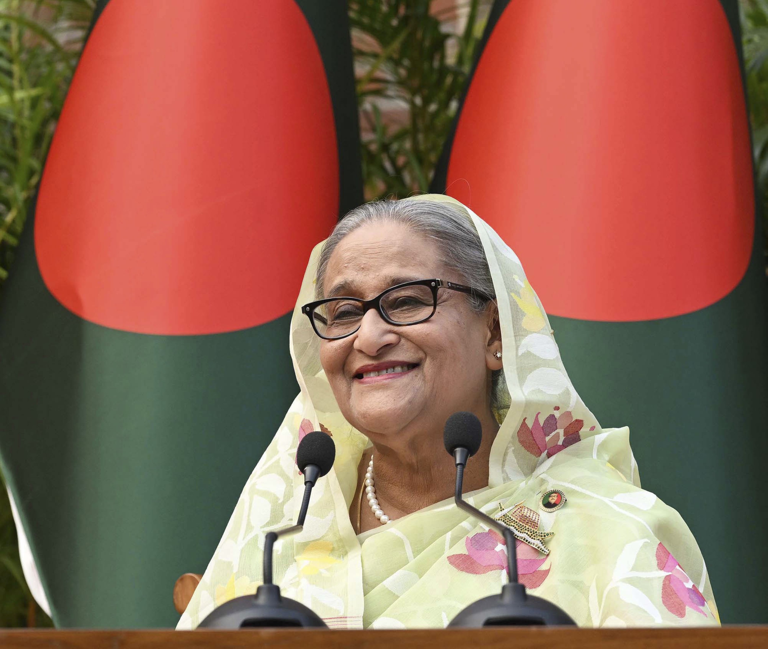 Bangladesh orders fugitive former PM Hasina to return to face trial