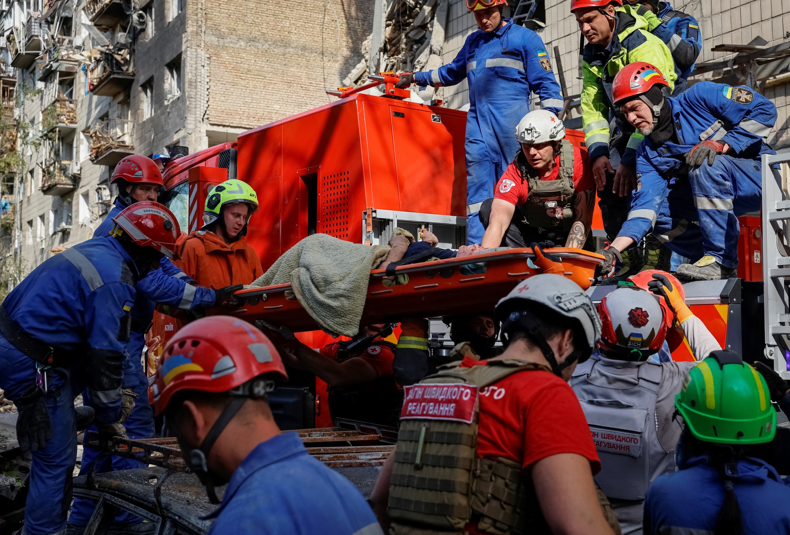 14 killed in Kyiv after Russian drone, missile attack