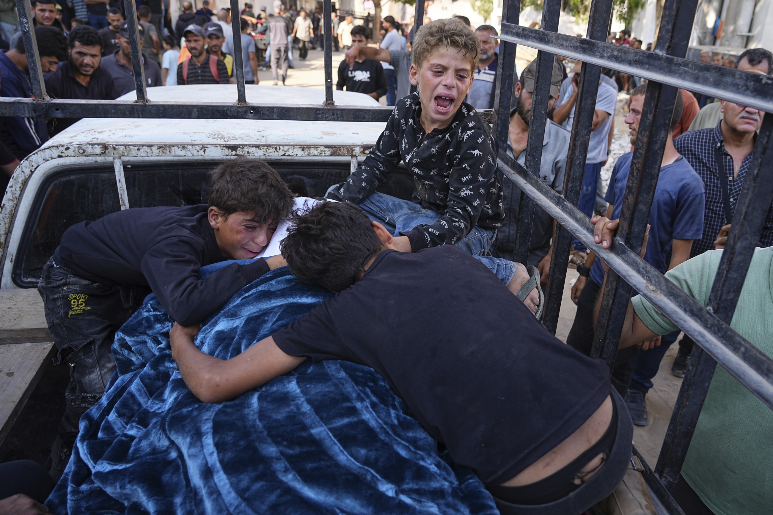 Israeli attacks kill 140 more Palestinians in Gaza in 24