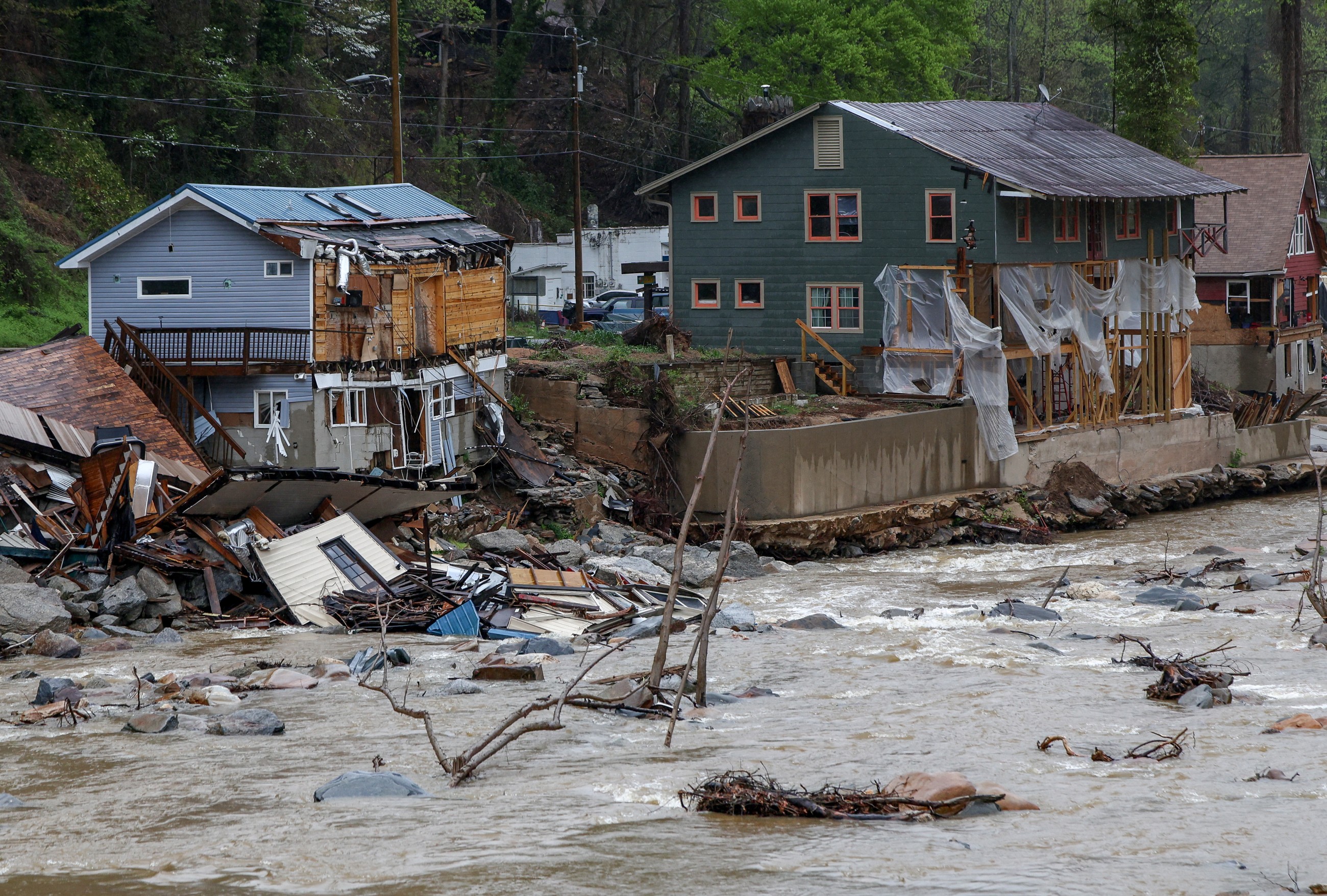 FEMA cuts threaten recovery plans for N.Carolina town