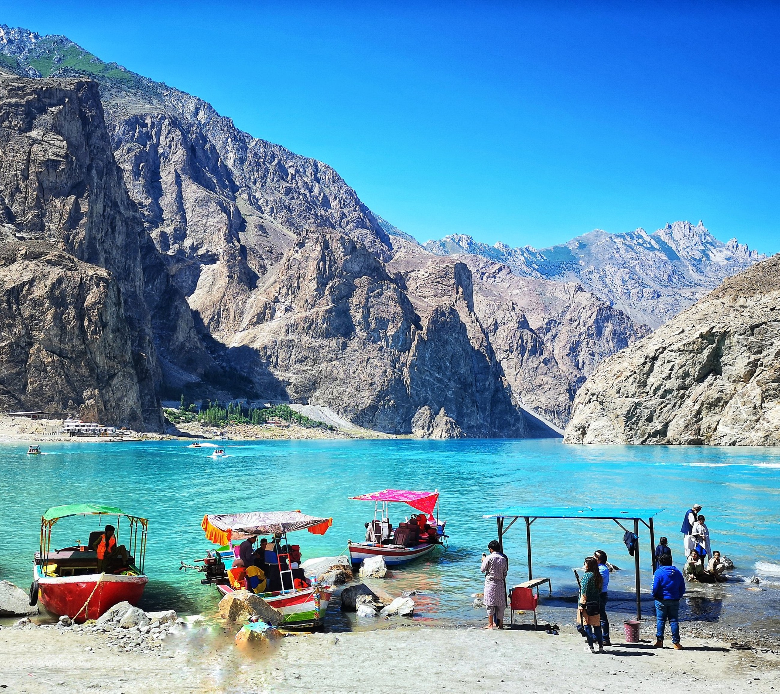 Hotel fined Rs1.5m for dumping sewage waste into Attabad Lake in Pakistan's Hunza Valley