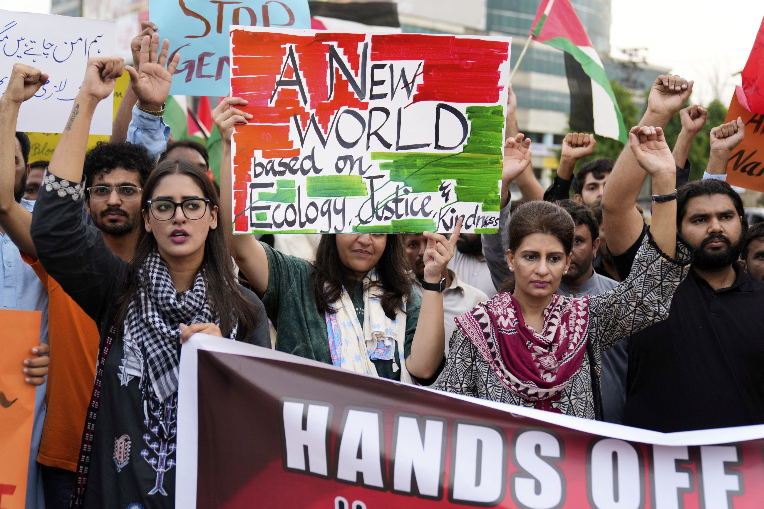 Pakistan condemns Trump's bombing of Iran — a day after nominating him for Peace Prize