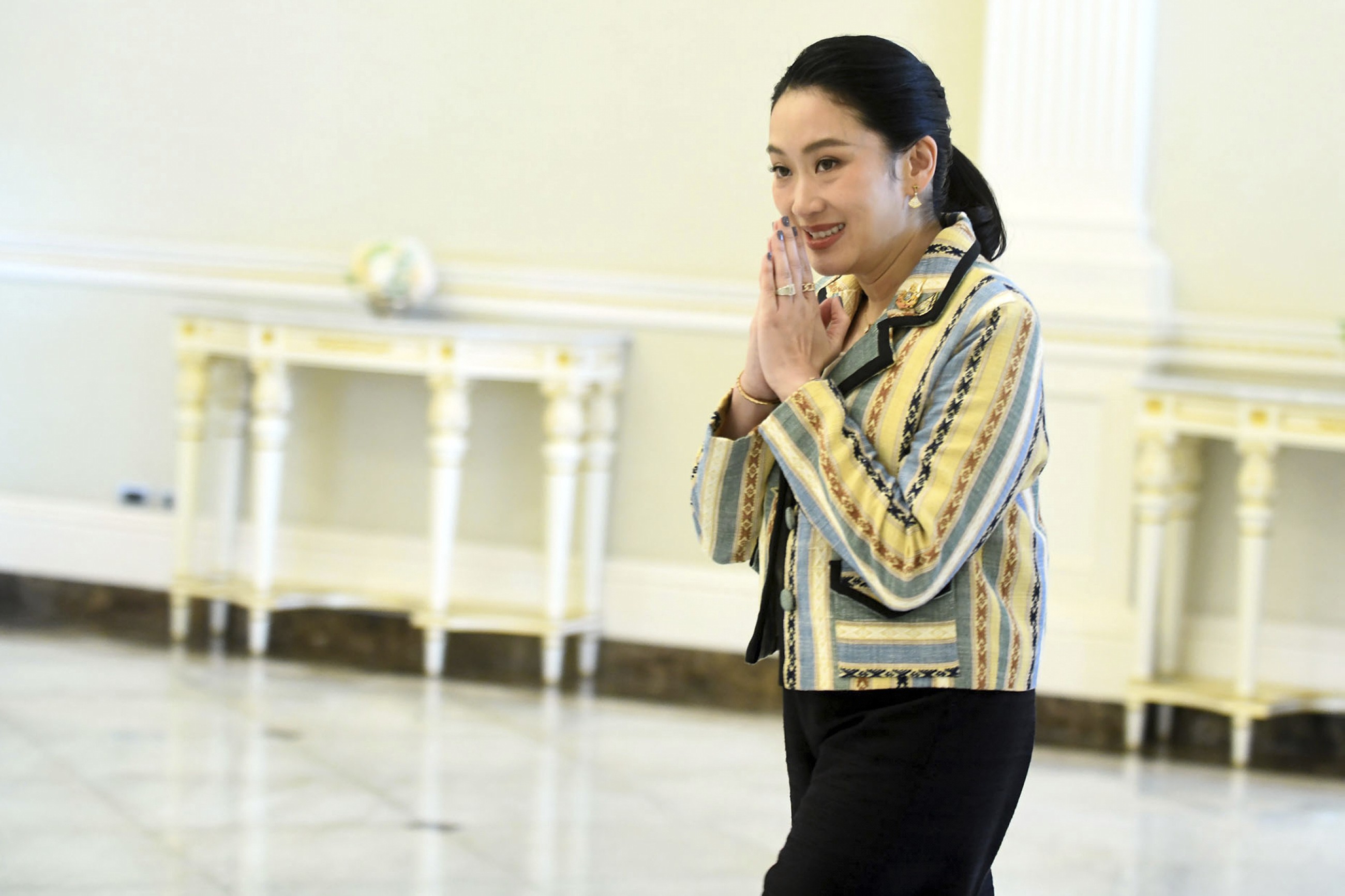 Under-fire Thai government to push ahead with cabinet reshuffle