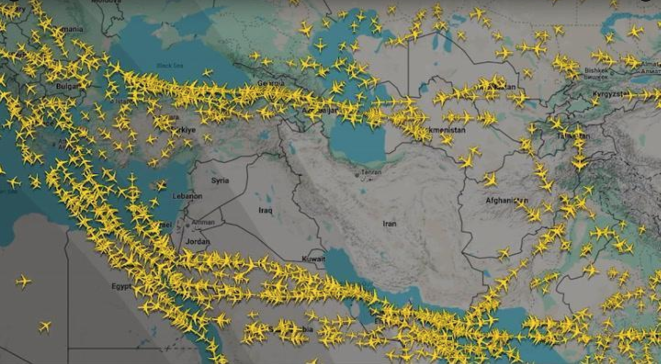 Airlines face fresh upheaval as Gulf countries shut airspace
