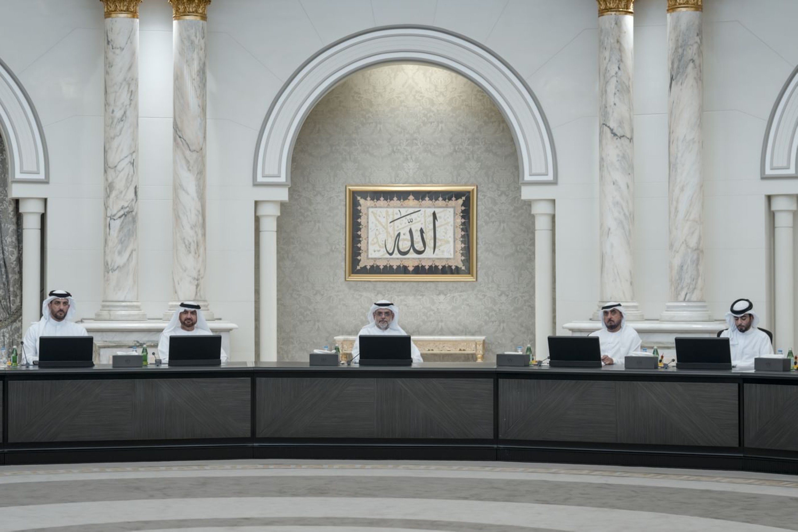 SEC reviews functioning of rental system in Sharjah