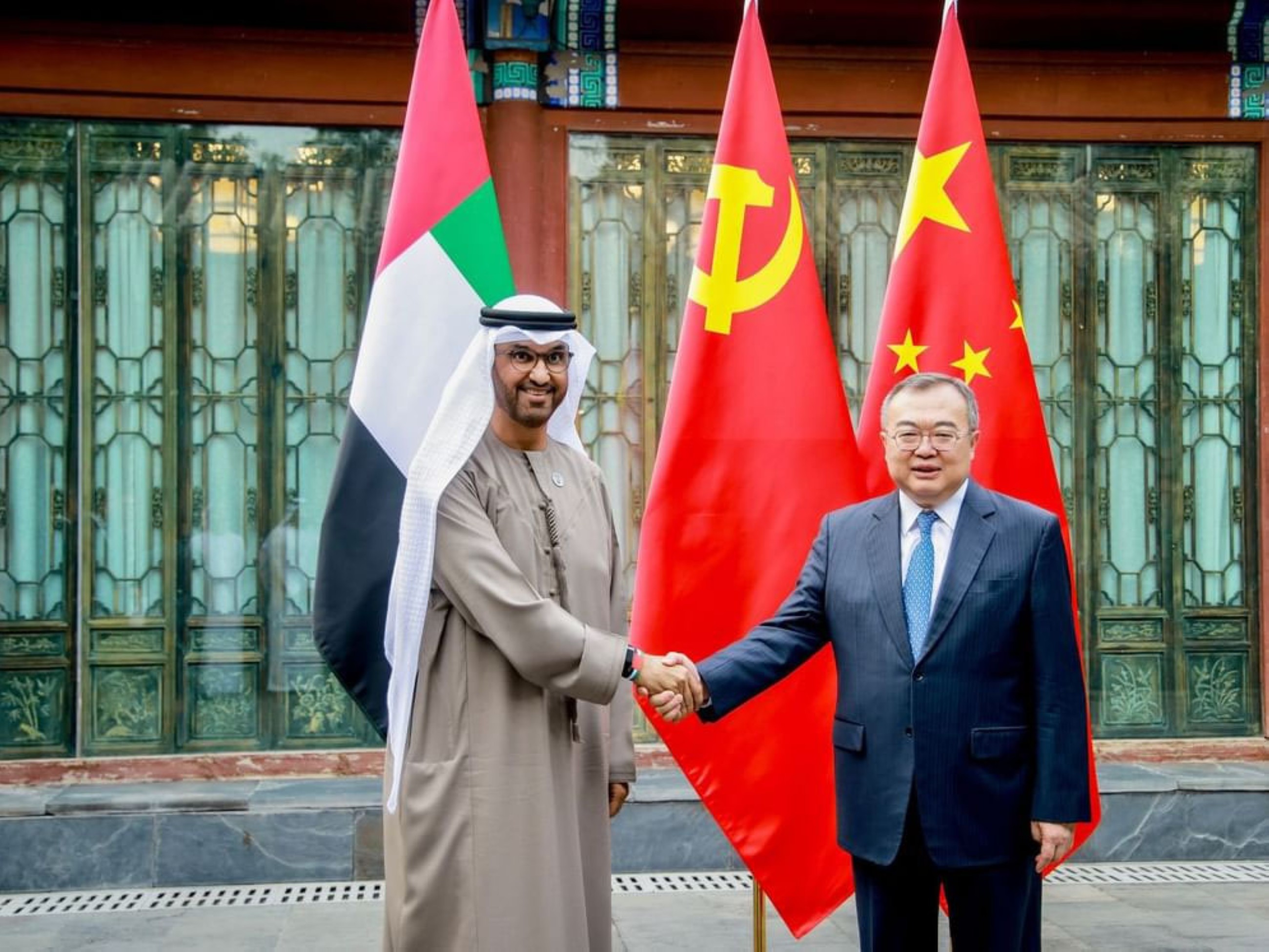 UAE, China explore opportunities to strengthen cooperation