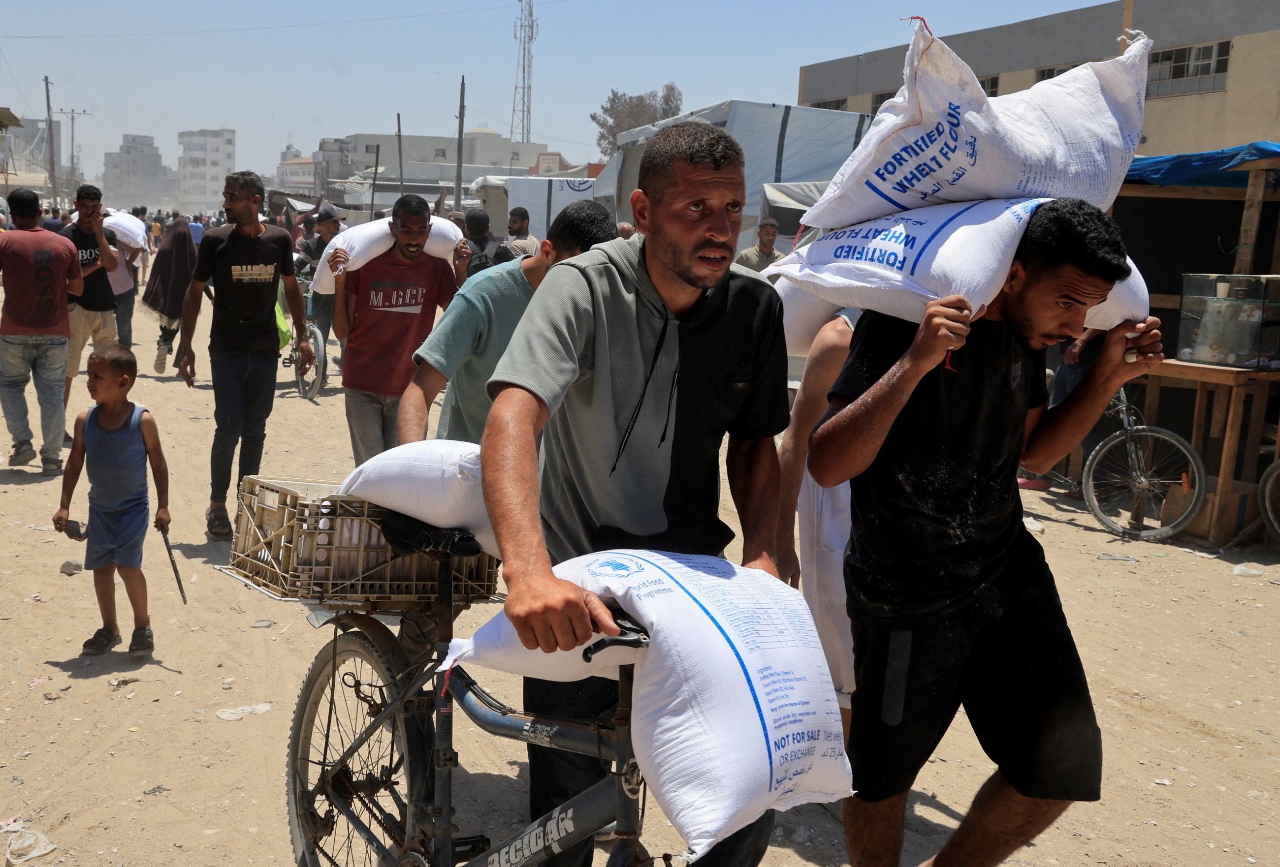 Israel halts aid into northern Gaza: Officials; clans deny Hamas is stealing it