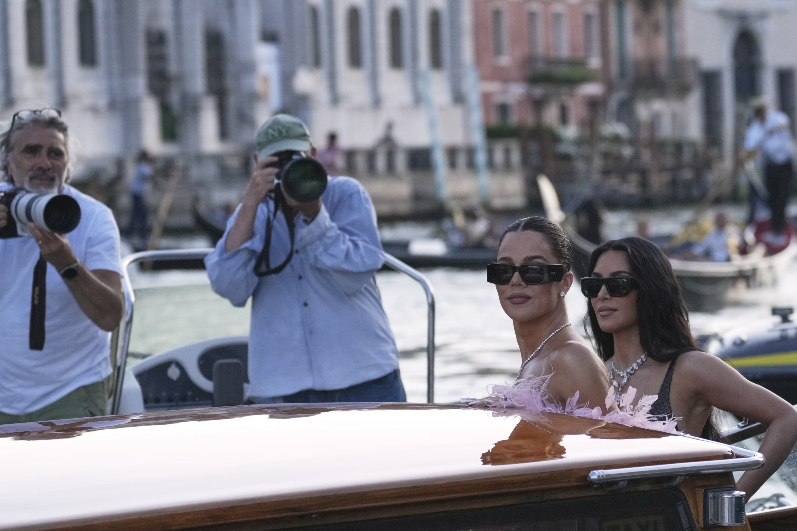 Newlyweds Bezos and Sanchez gear up for final party at Venice gala