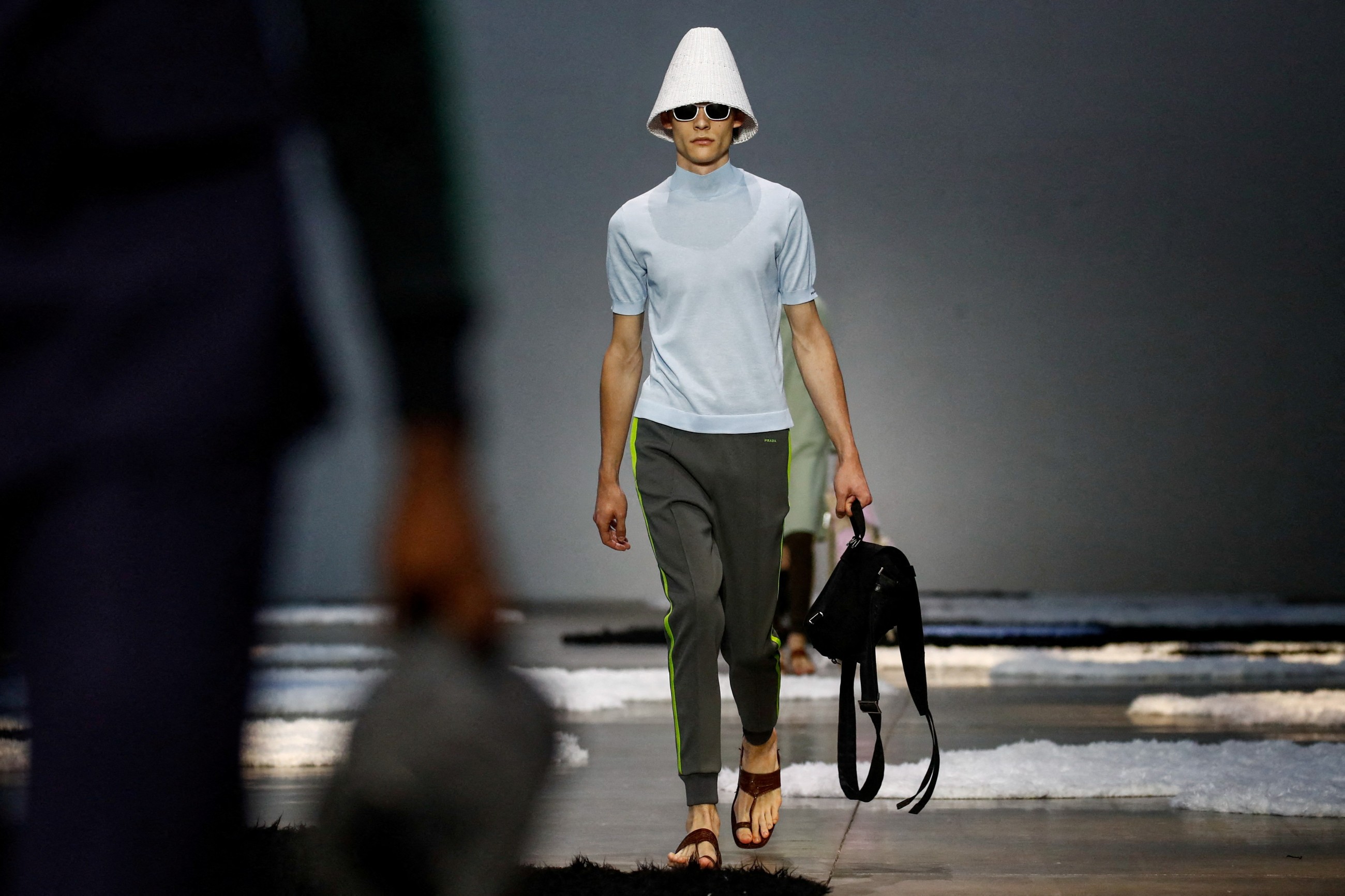FW1