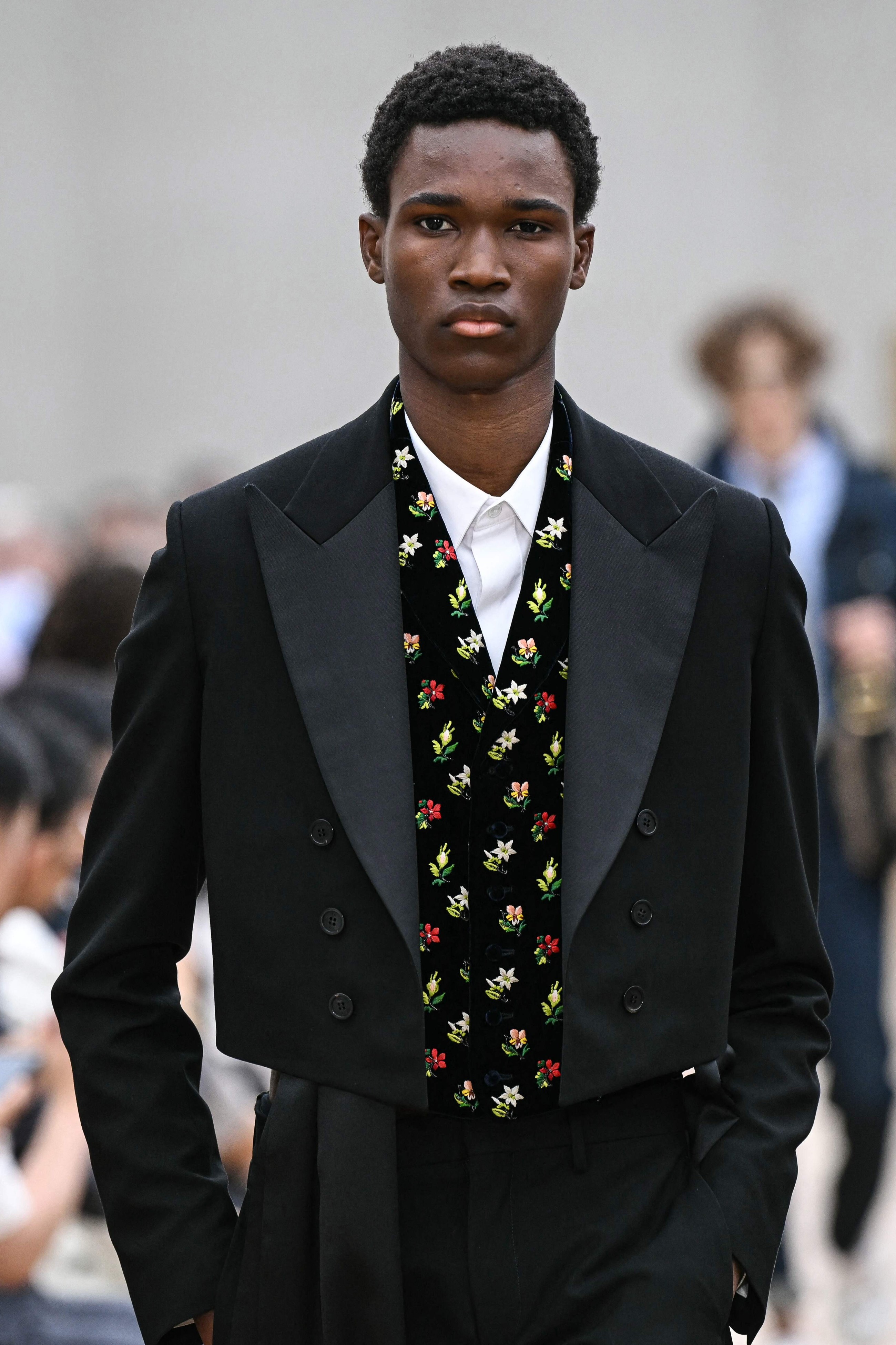 Colour and ease lift Paris Men's Fashion Week