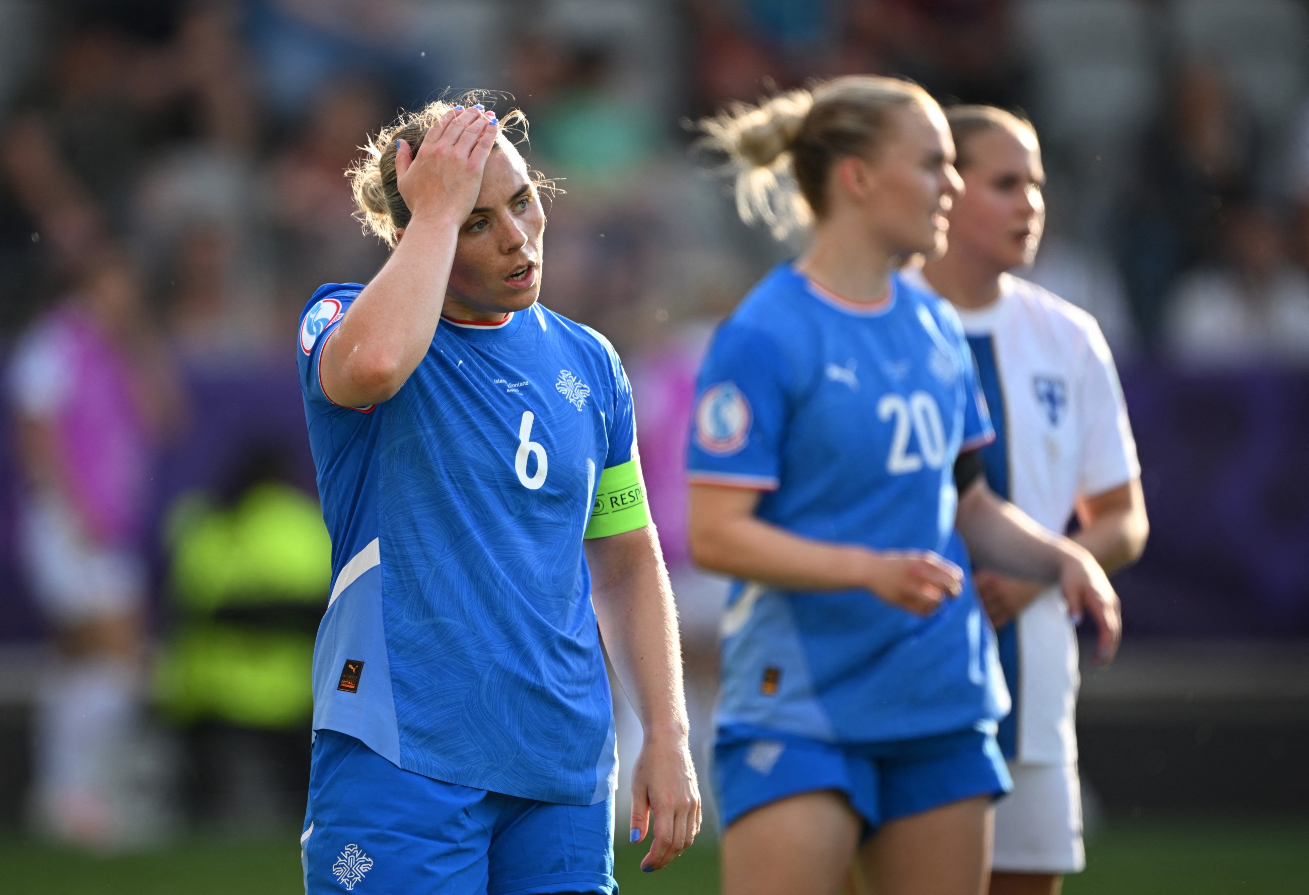 Kosola shines in Finland’s victory over 10-player Iceland at eves’ Euro opening tie