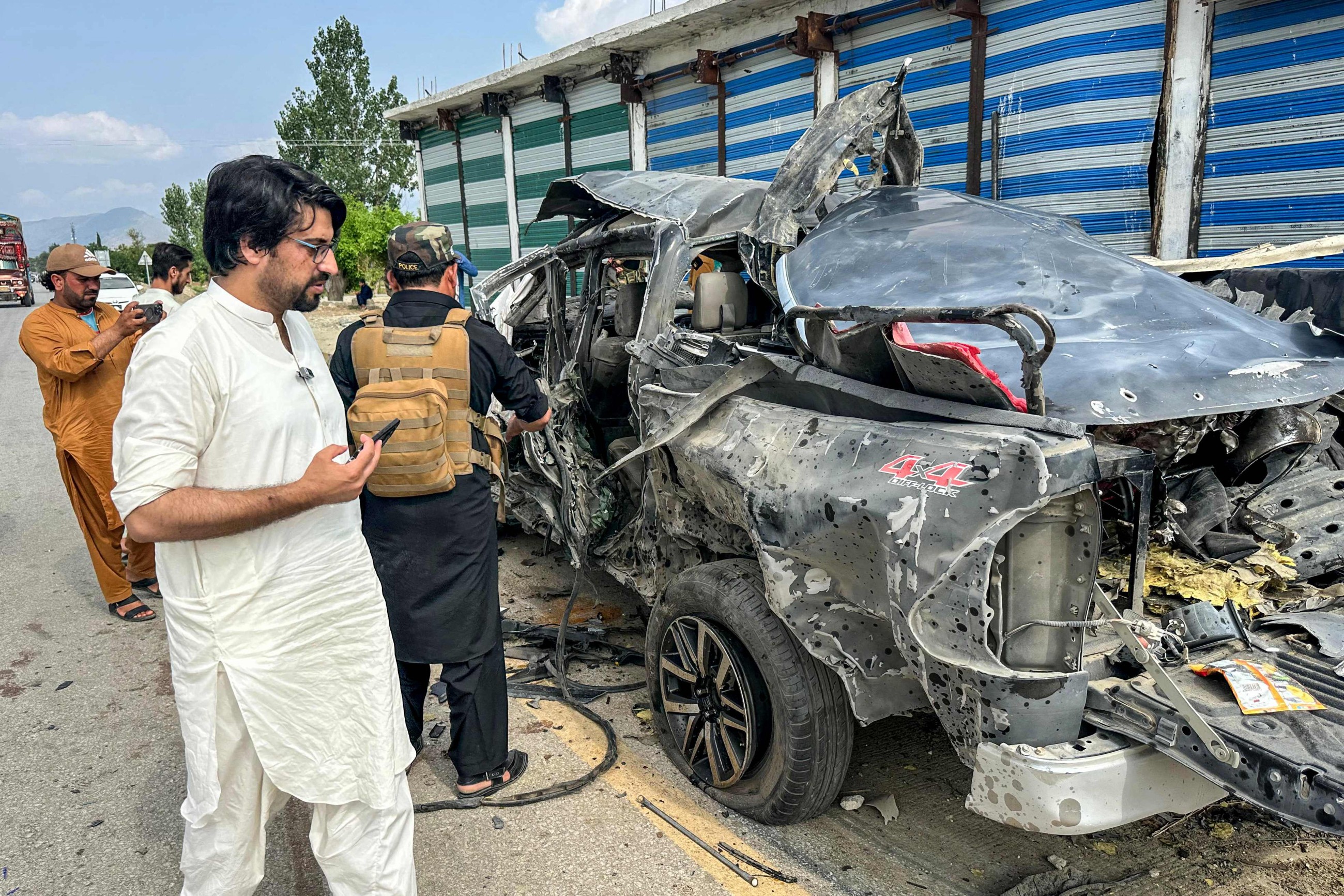 Blast claimed by Daesh kills four in northwest Pakistan