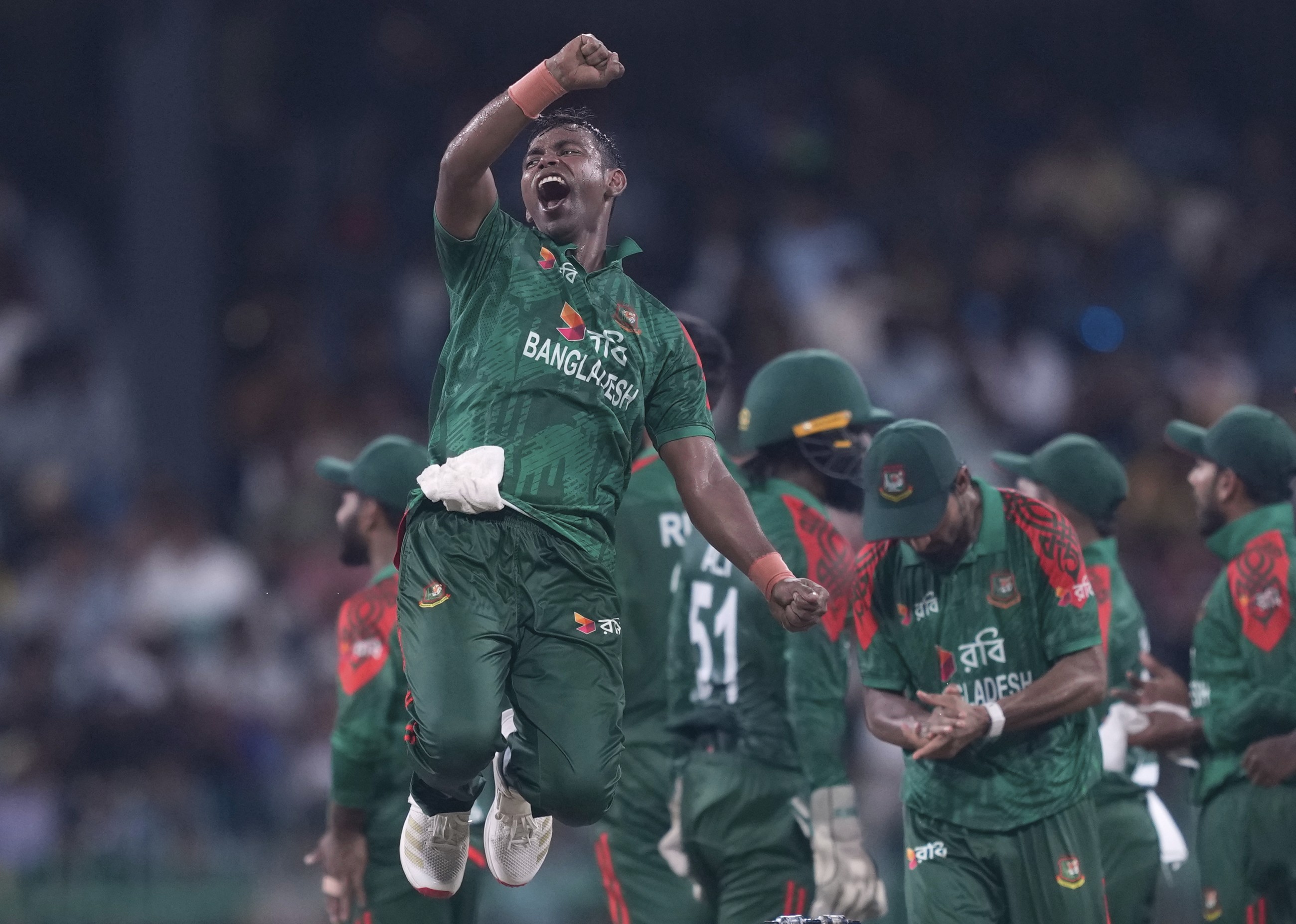 Bangladesh fight back to level ODI series with victory against Sri Lanka