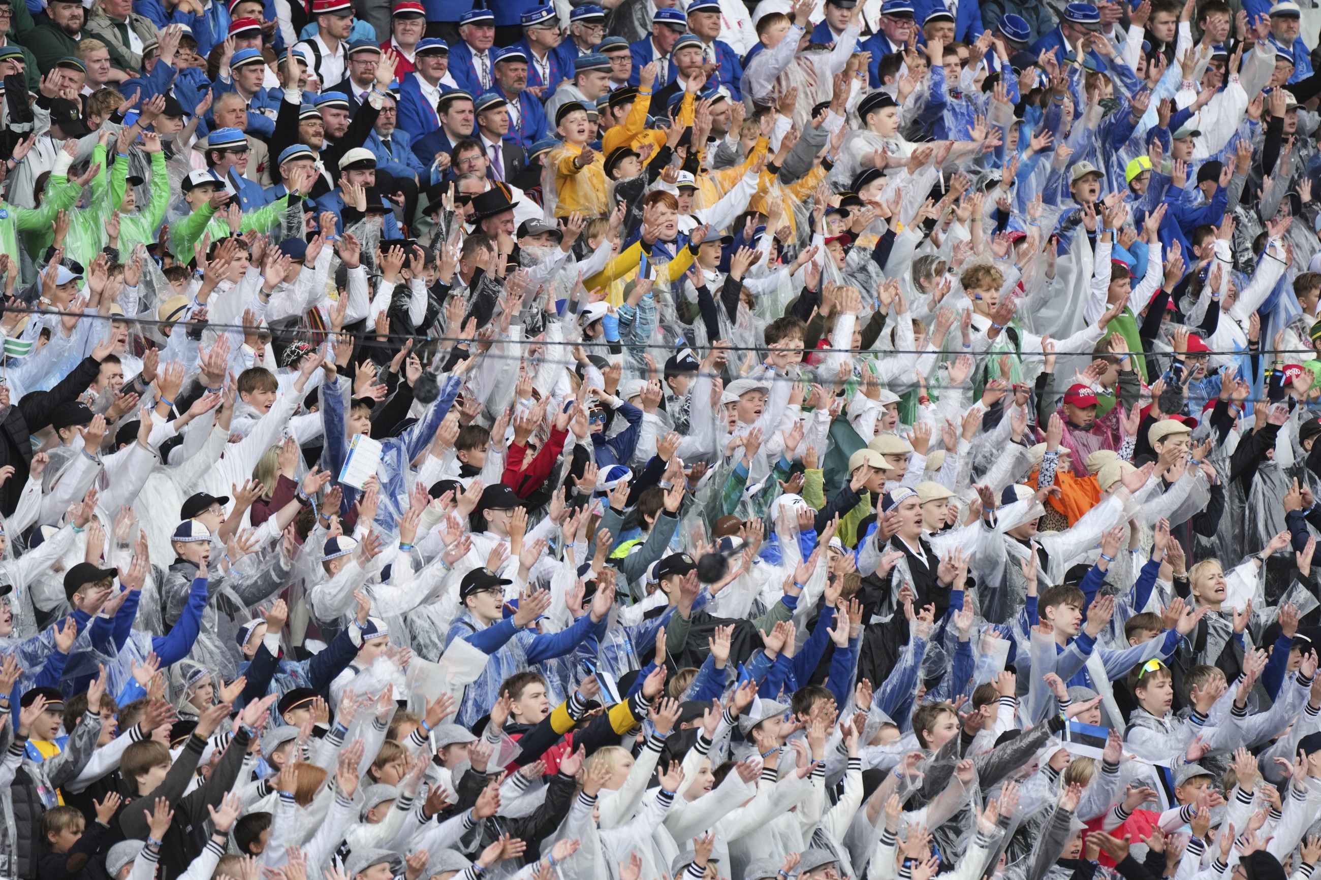Thousands of voices unite in song at traditional choir festival celebrating Estonia's culture