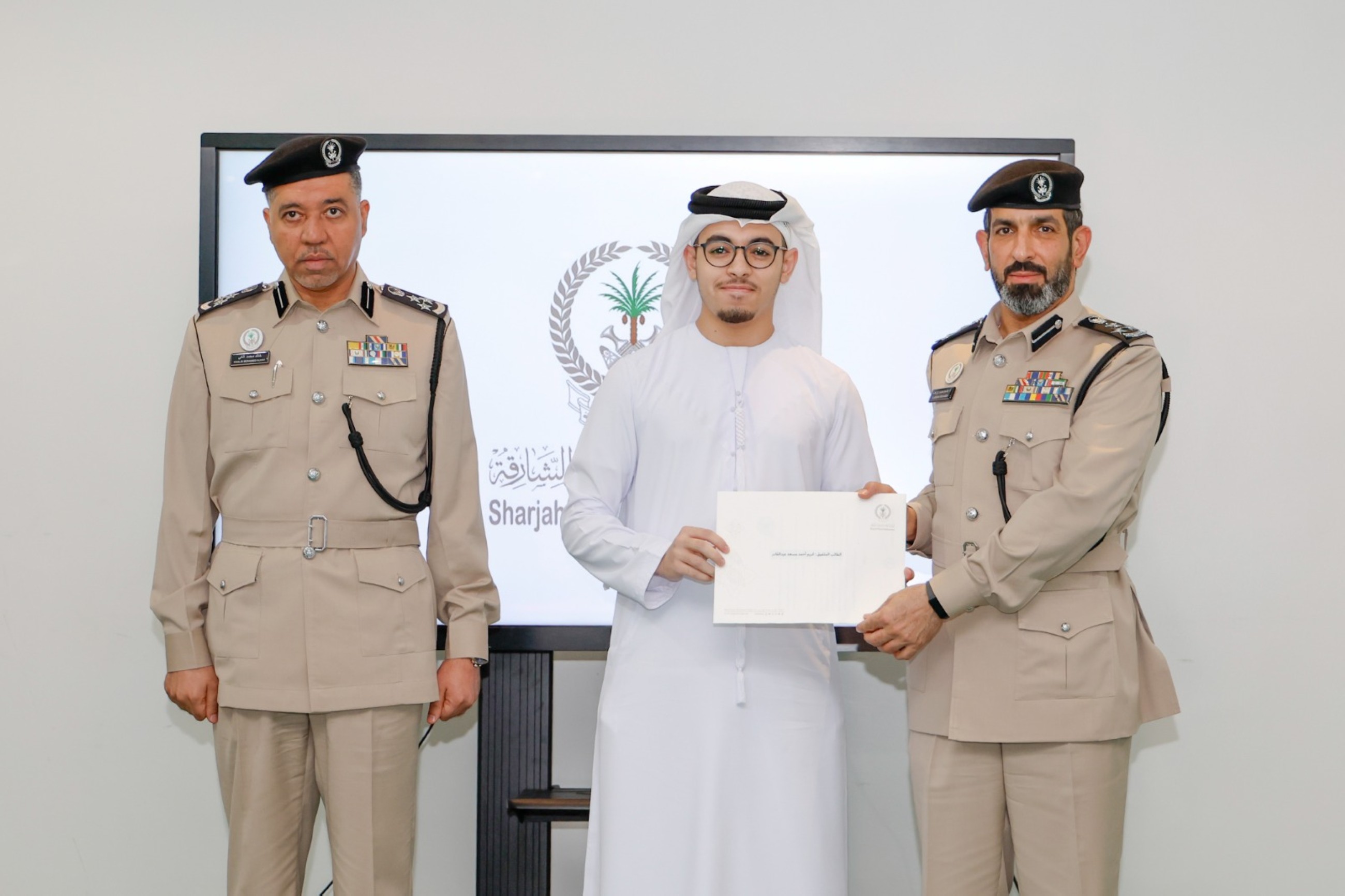 Sharjah Police honour top high school students, grant them free driving licenses