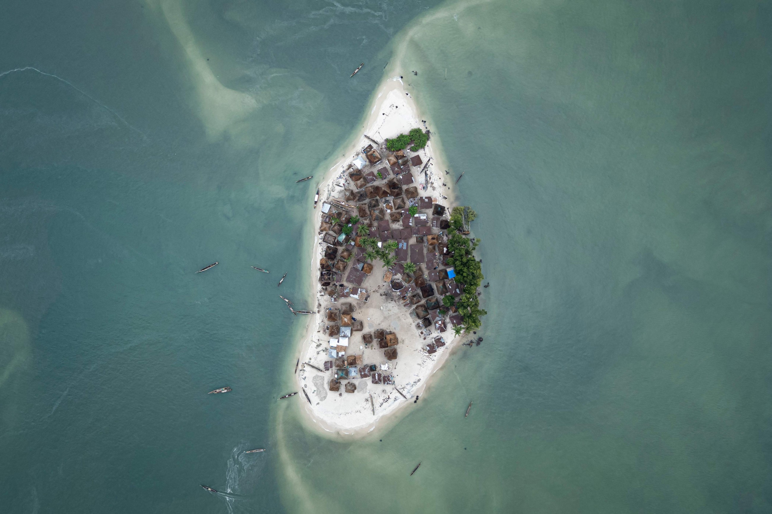 S.Leone islanders despair as rising ocean threatens survival