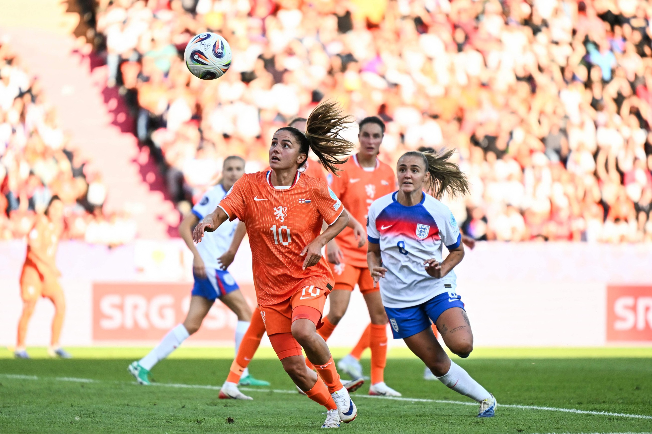 England bounce back to beat Netherlands, Sweden reach Euro quarters